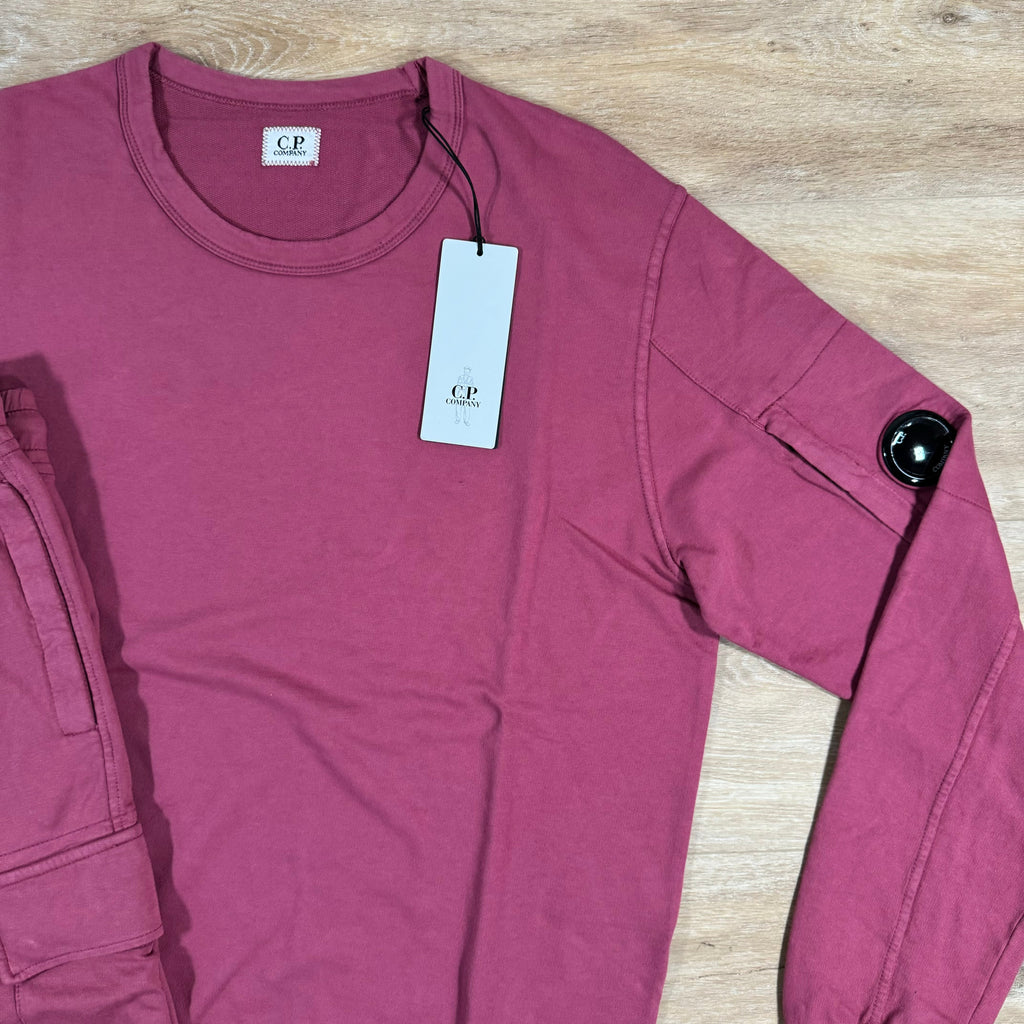 CP Company Light Fleece Lens Tracksuit in Red Bud -Usfansport