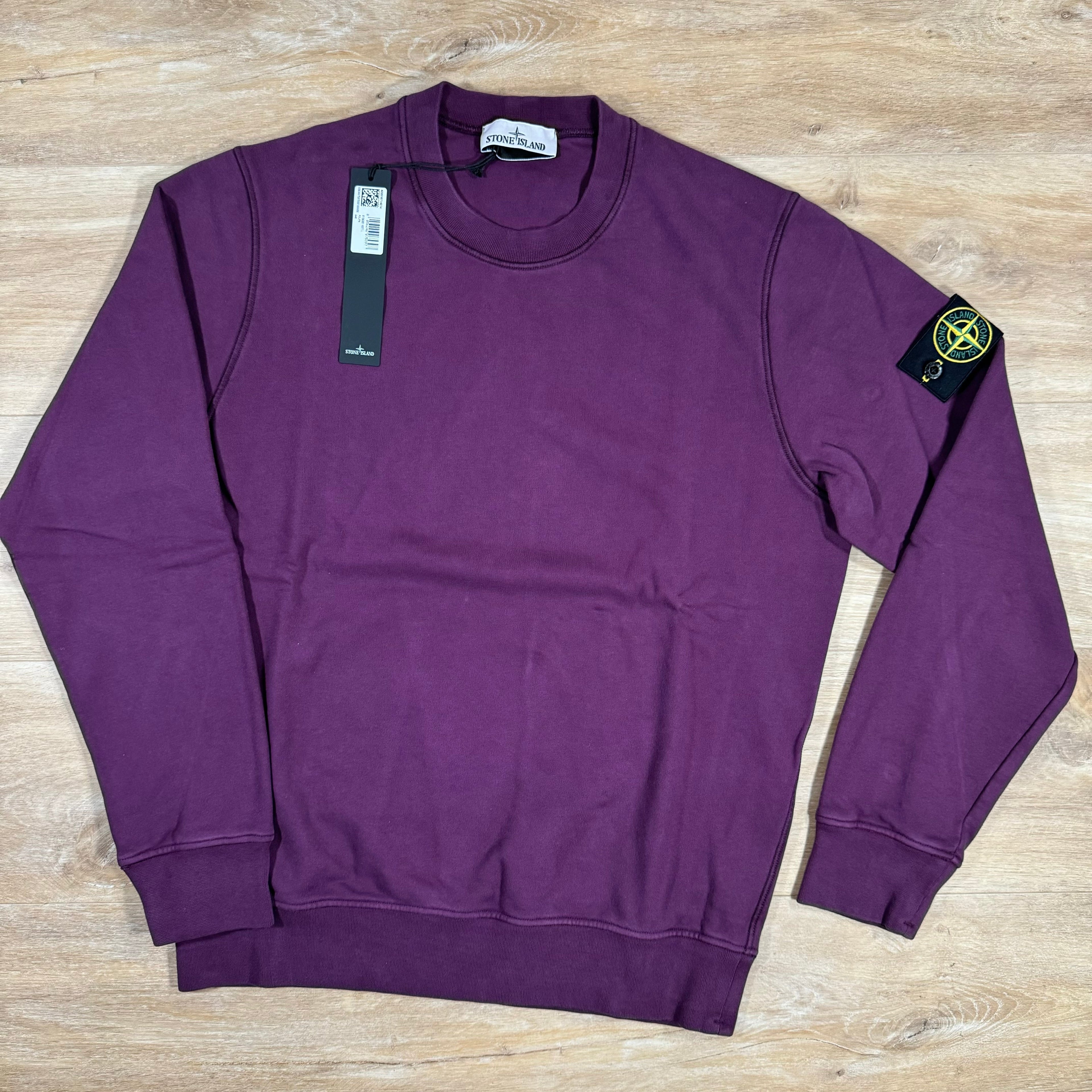 Stone Island Garment Dyed Crewneck Sweatshirt in Burgundy -Usfansport