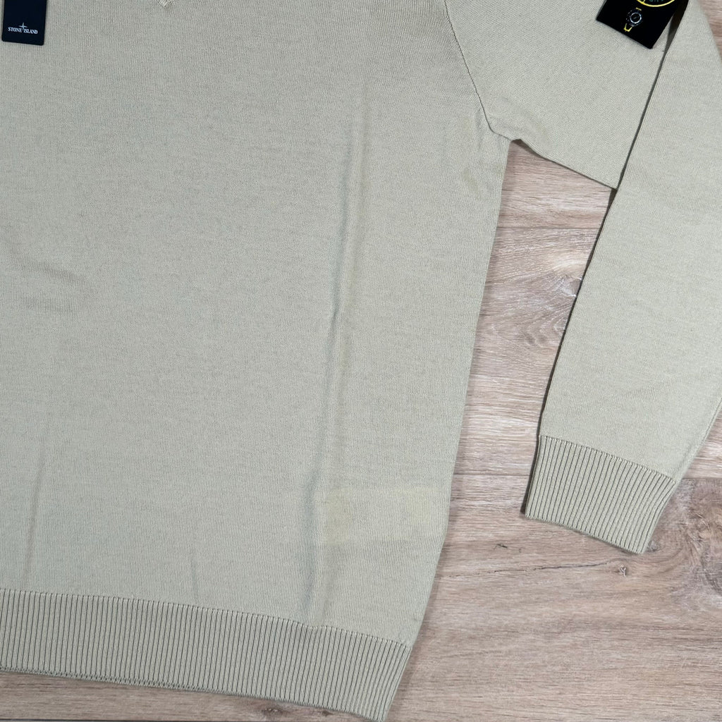 Stone Island V-Neck Knit Sweatshirt in Ecru -Usfansport