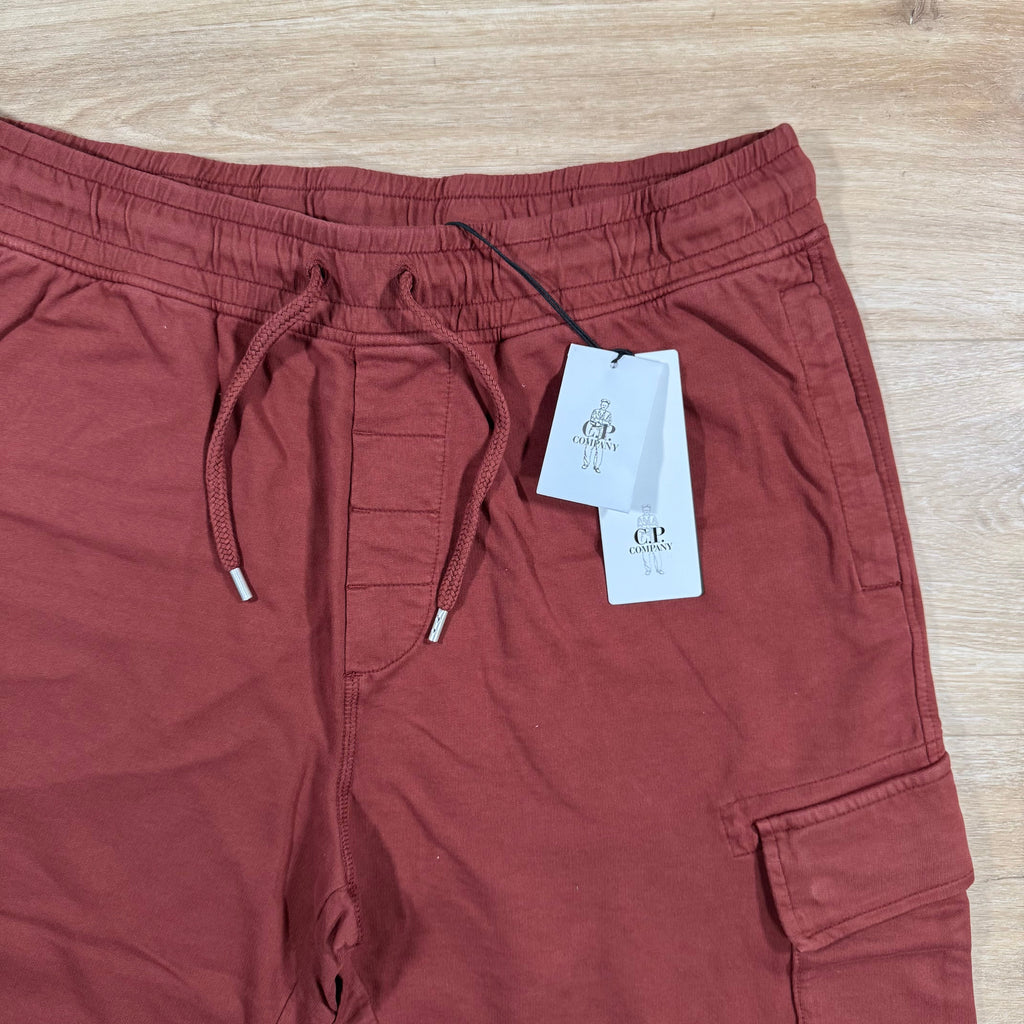 CP Company Light Fleece Cargo Lens Shorts in Sable - Brown -Usfansport