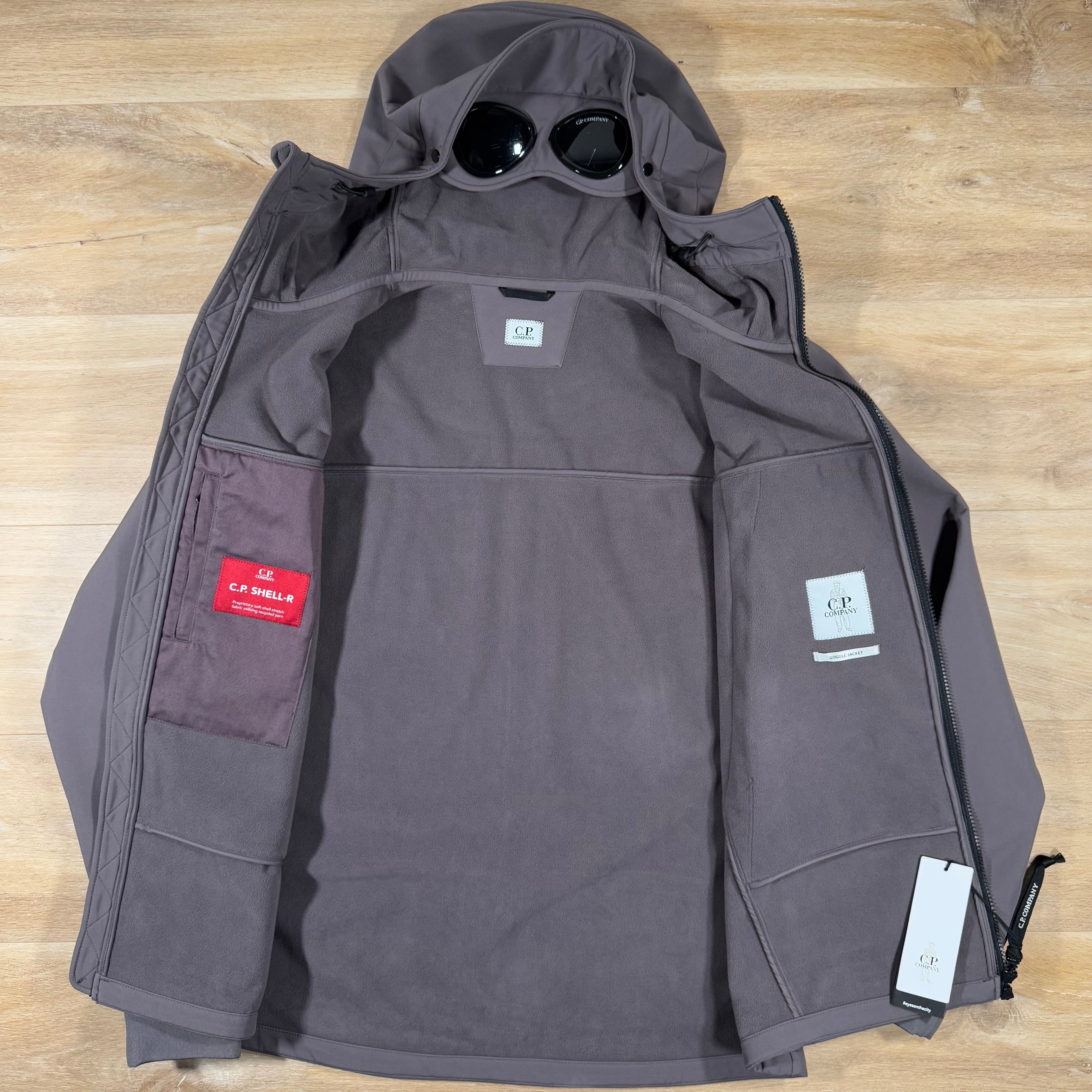 CP Company Shell-R Goggle Jacket in Violet -Usfansport