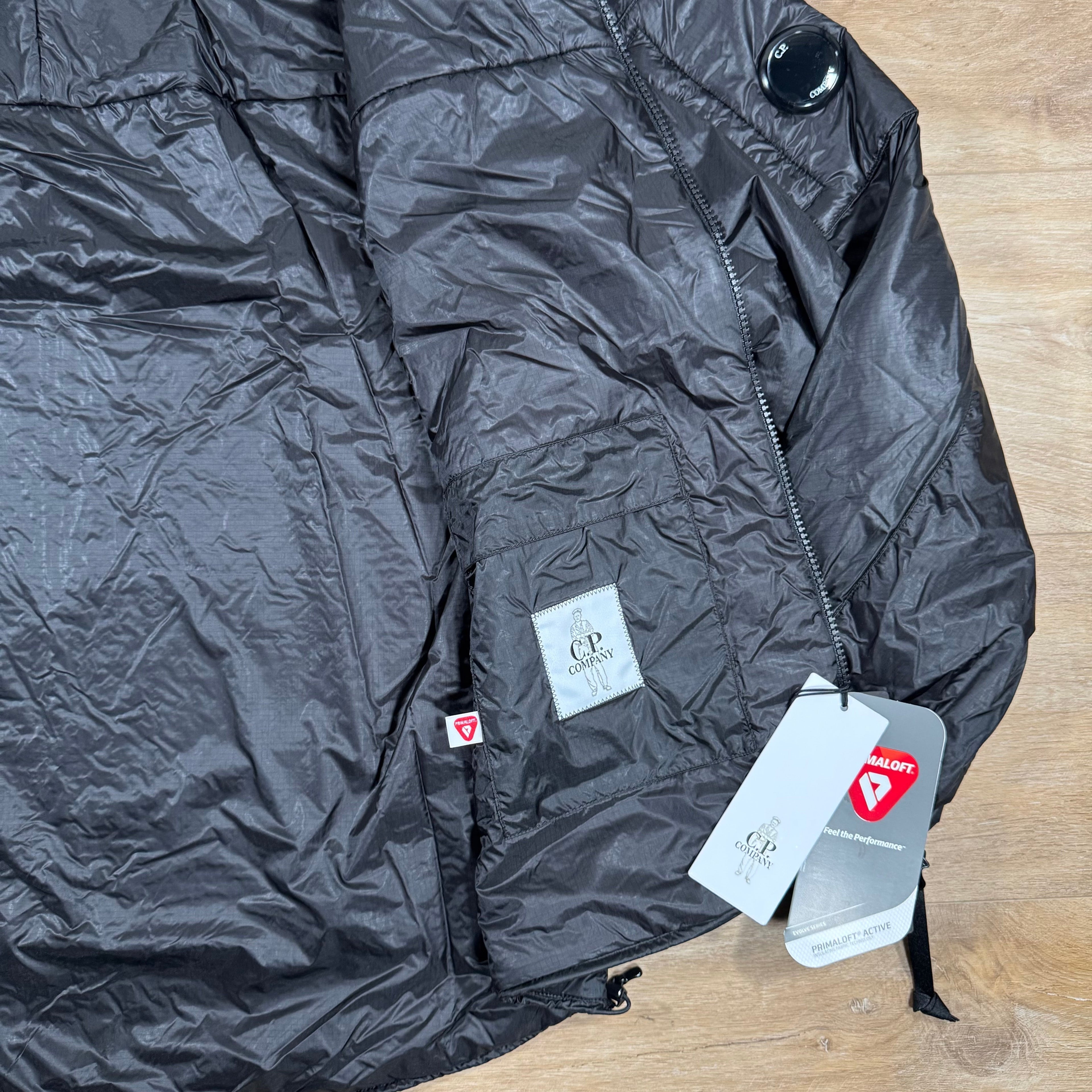 CP Company Nada Shell Lens Padded Jacket in Black -Usfansport