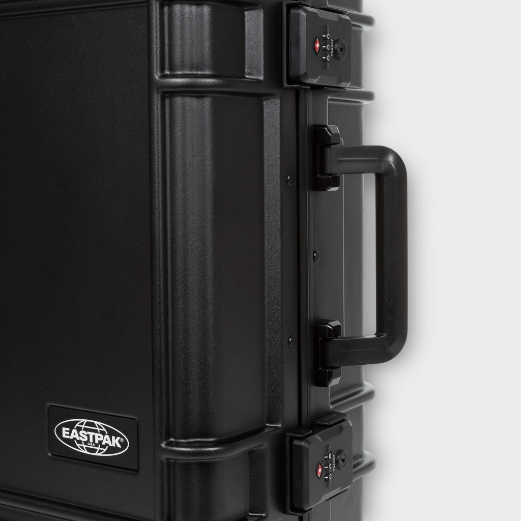 Eastpak Resist'R Case Small I Sort