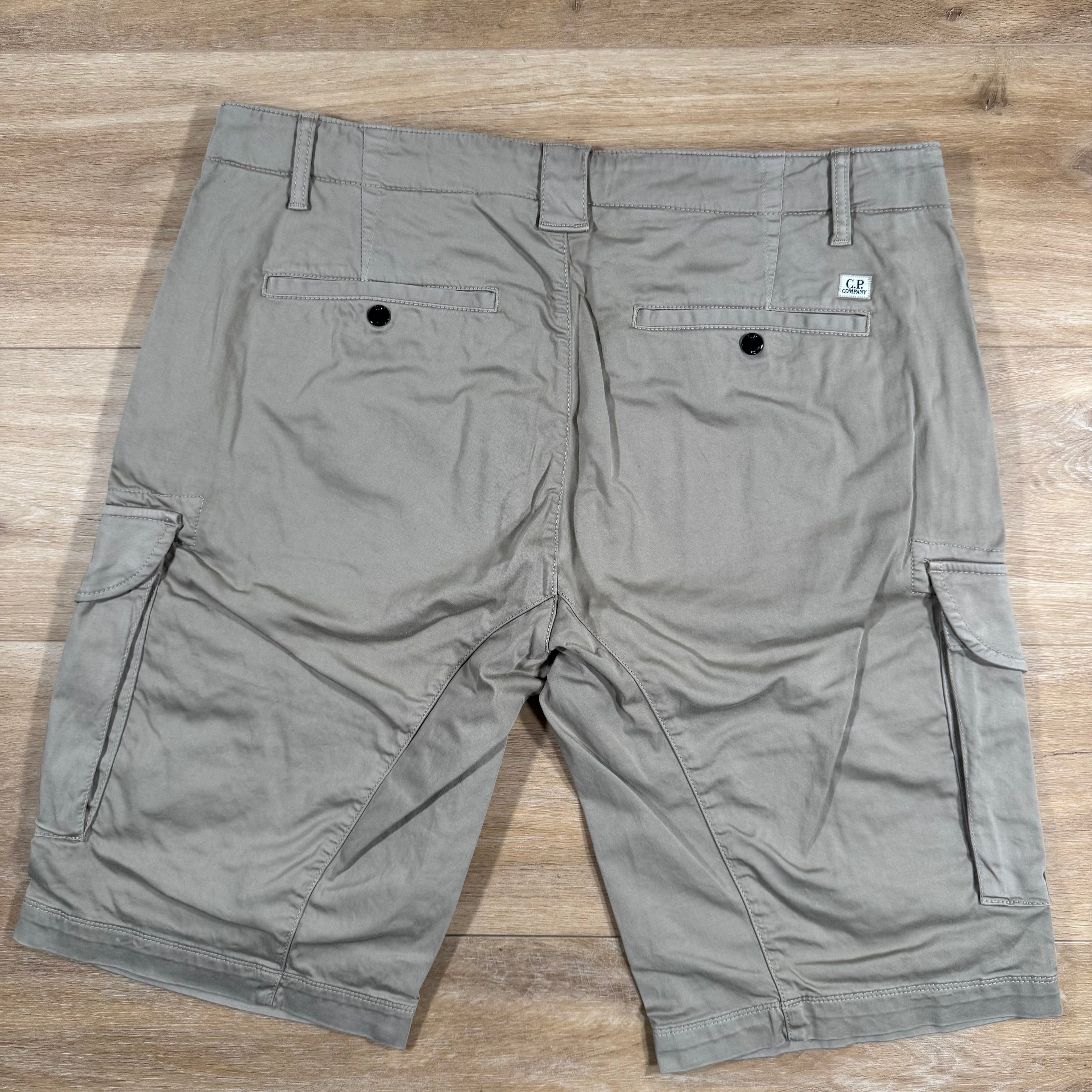 CP Company Stretch Sateen Lens Cargo Shorts in Vintage Khaki