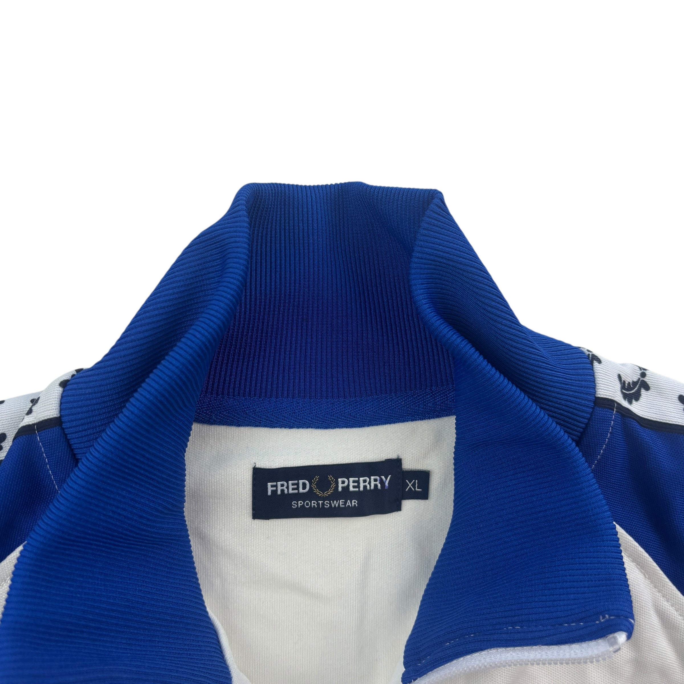 Fred Perry Trackjacket (XL)