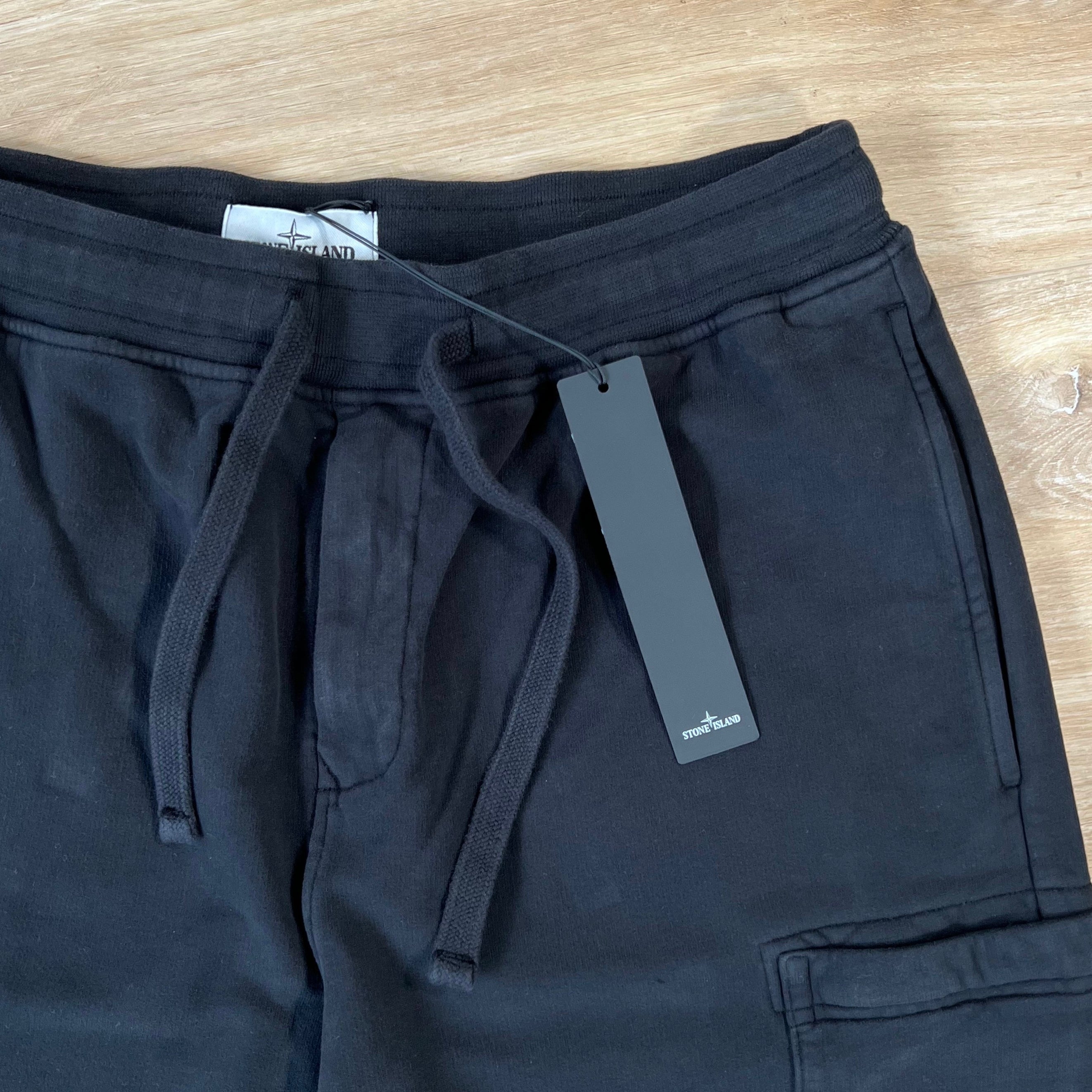 Stone Island Organic Cotton Fleece Shorts in Black -Usfansport