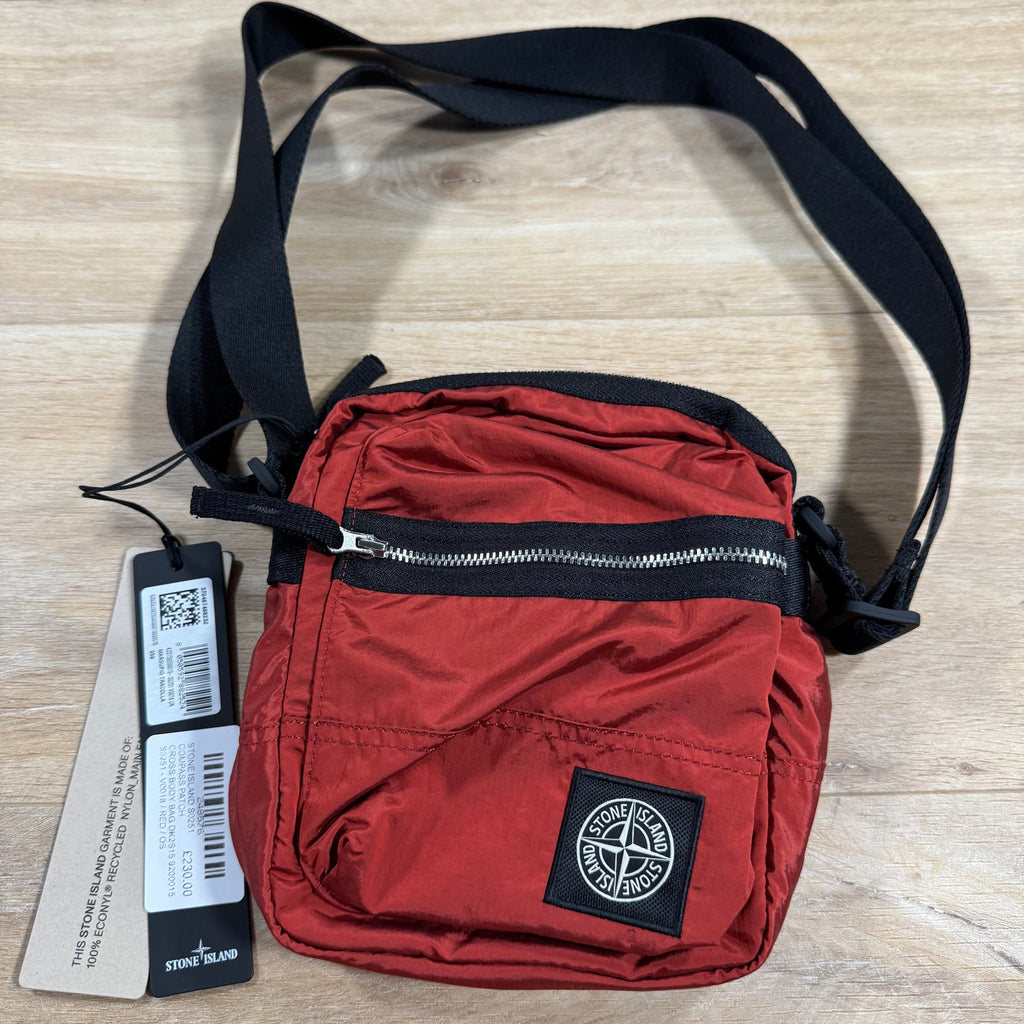 Stone Island Coated Nylon Metal Body Bag in Scarlet -Usfansport