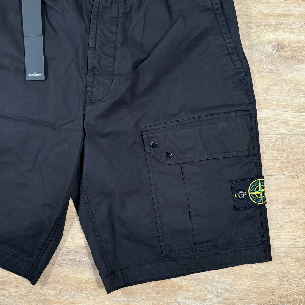Stone Island Stretch-TC Cargo Bermuda Shorts in Black -Usfansport