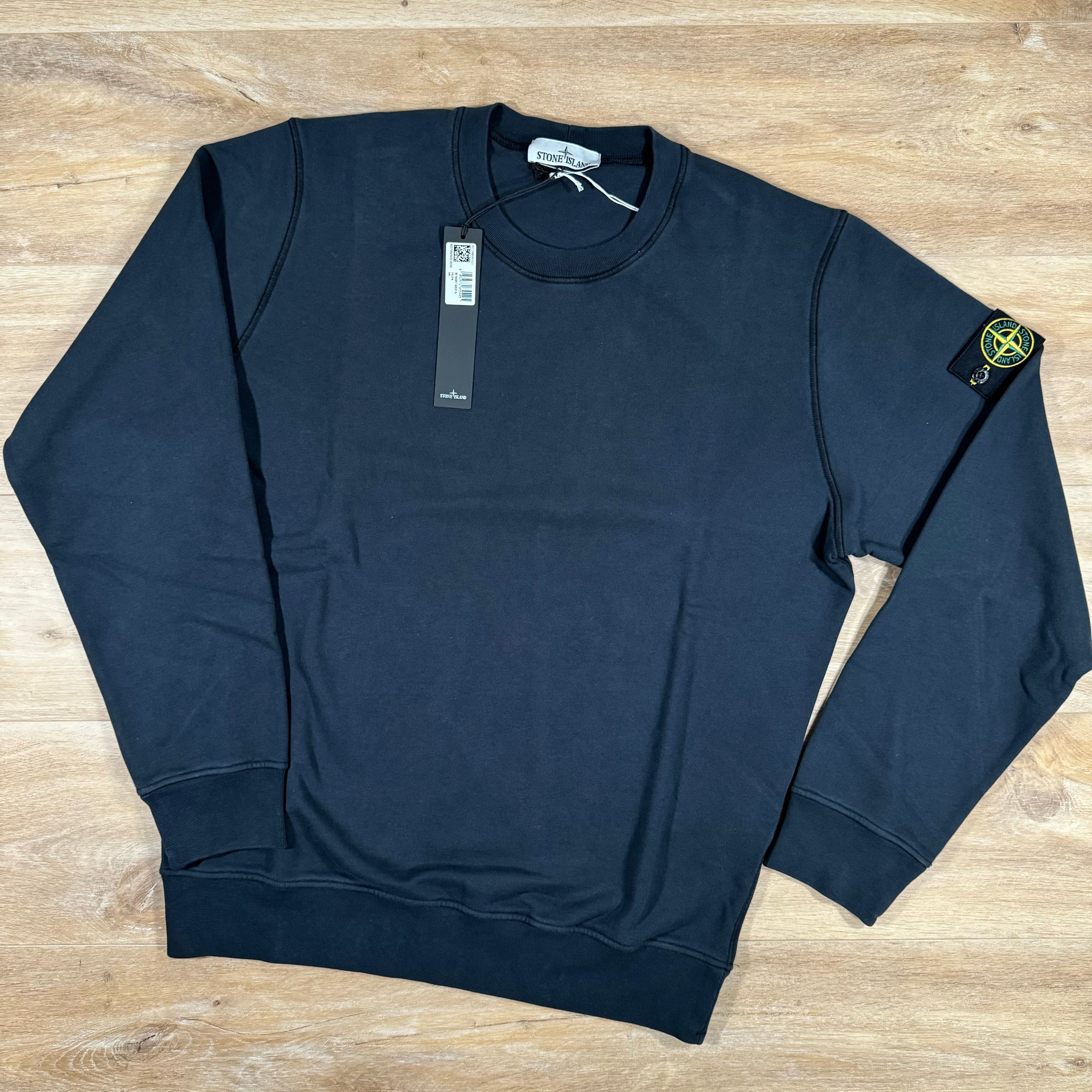 Stone Island Garment Dyed Crewneck Sweatshirt in Navy -Usfansport