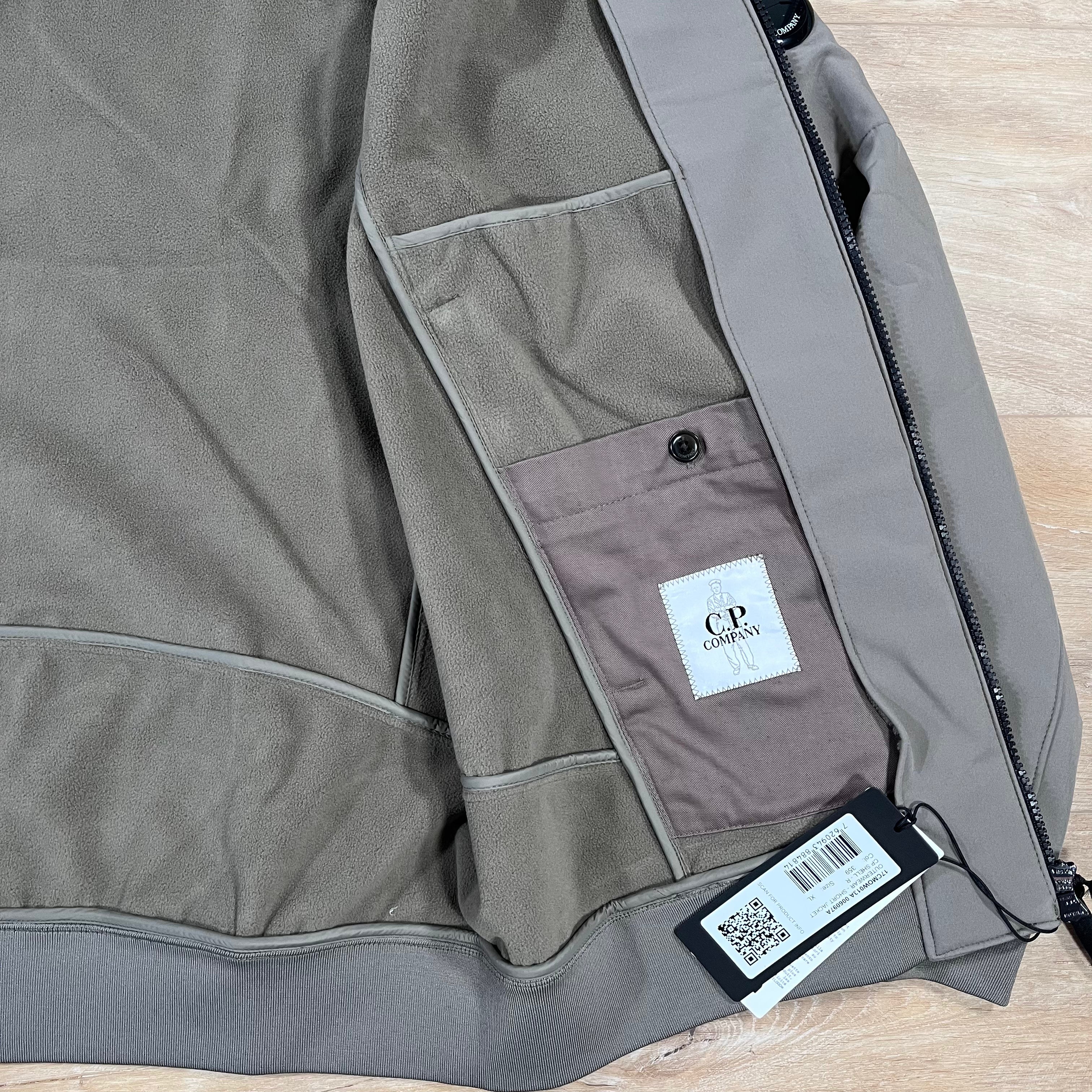CP Company Shell-R Lens Jacket in Walnut -Usfansport