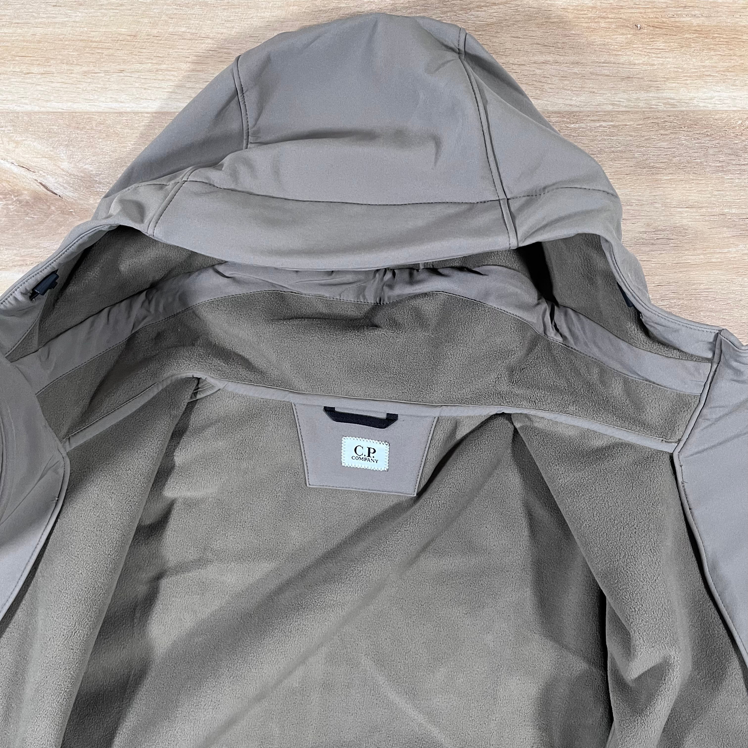 CP Company Shell-R Lens Jacket in Walnut -Usfansport