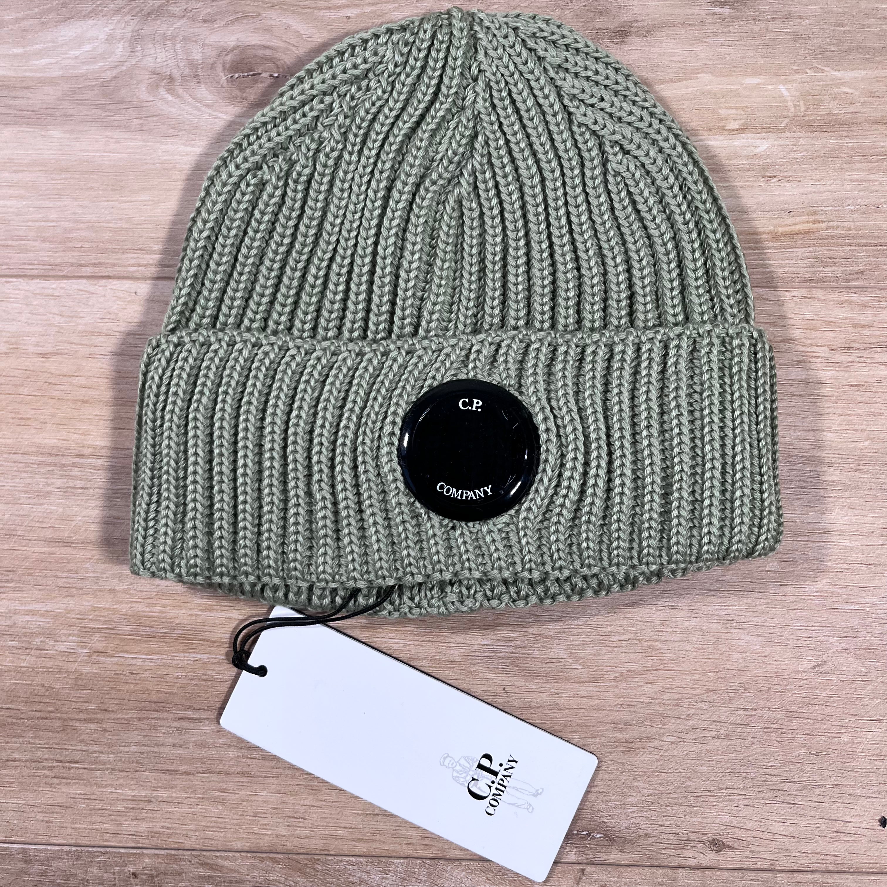 CP Company Extra Fine Merino Wool Lens Beanie in Tea - Green -Usfansport