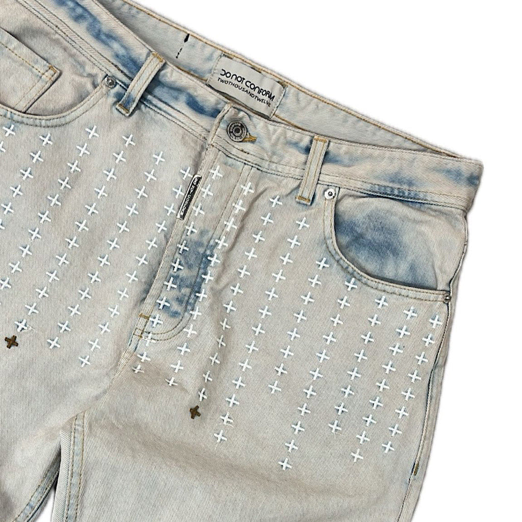 Jeans Do Not Conform