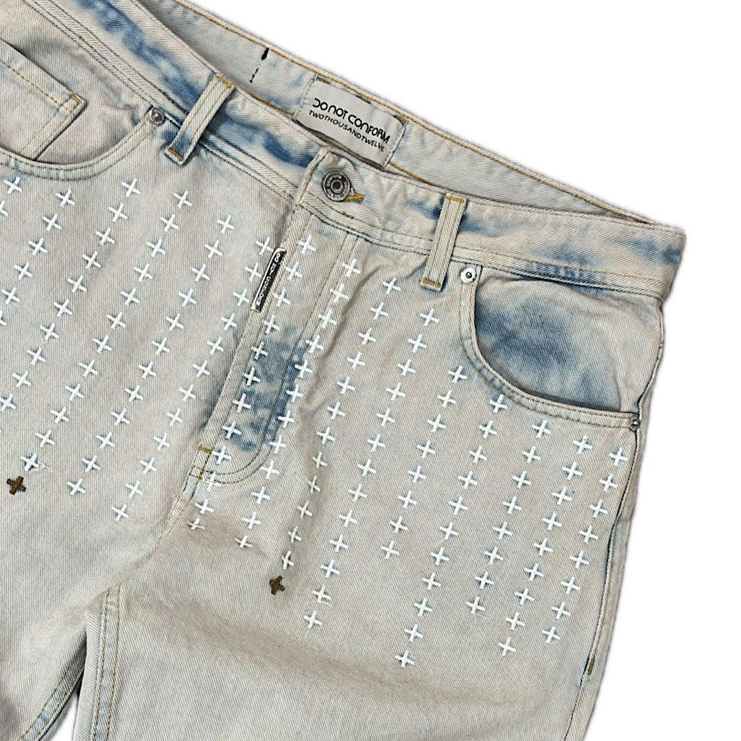 Jeans Do Not Conform