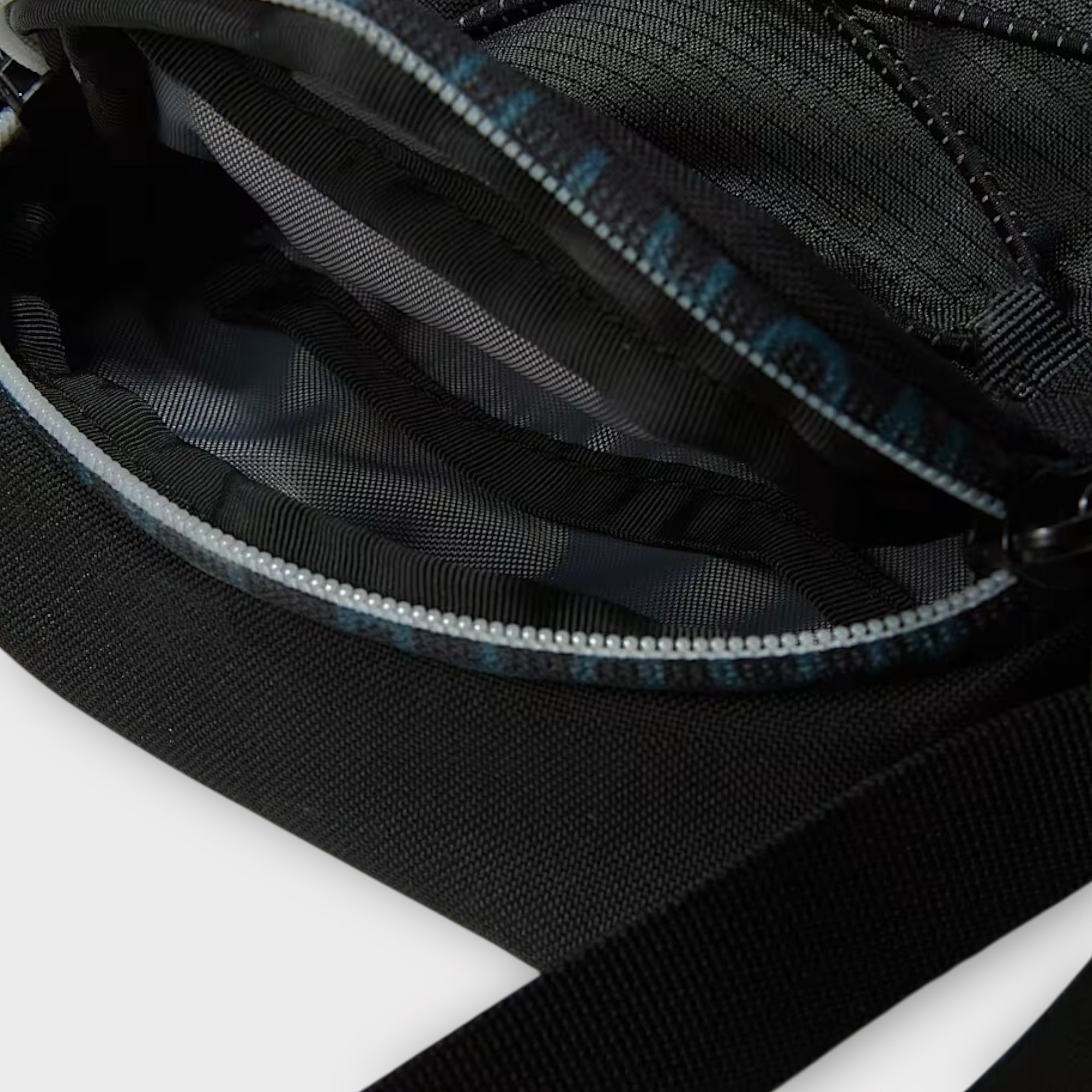 The North Face Jester Crossbody I Sort