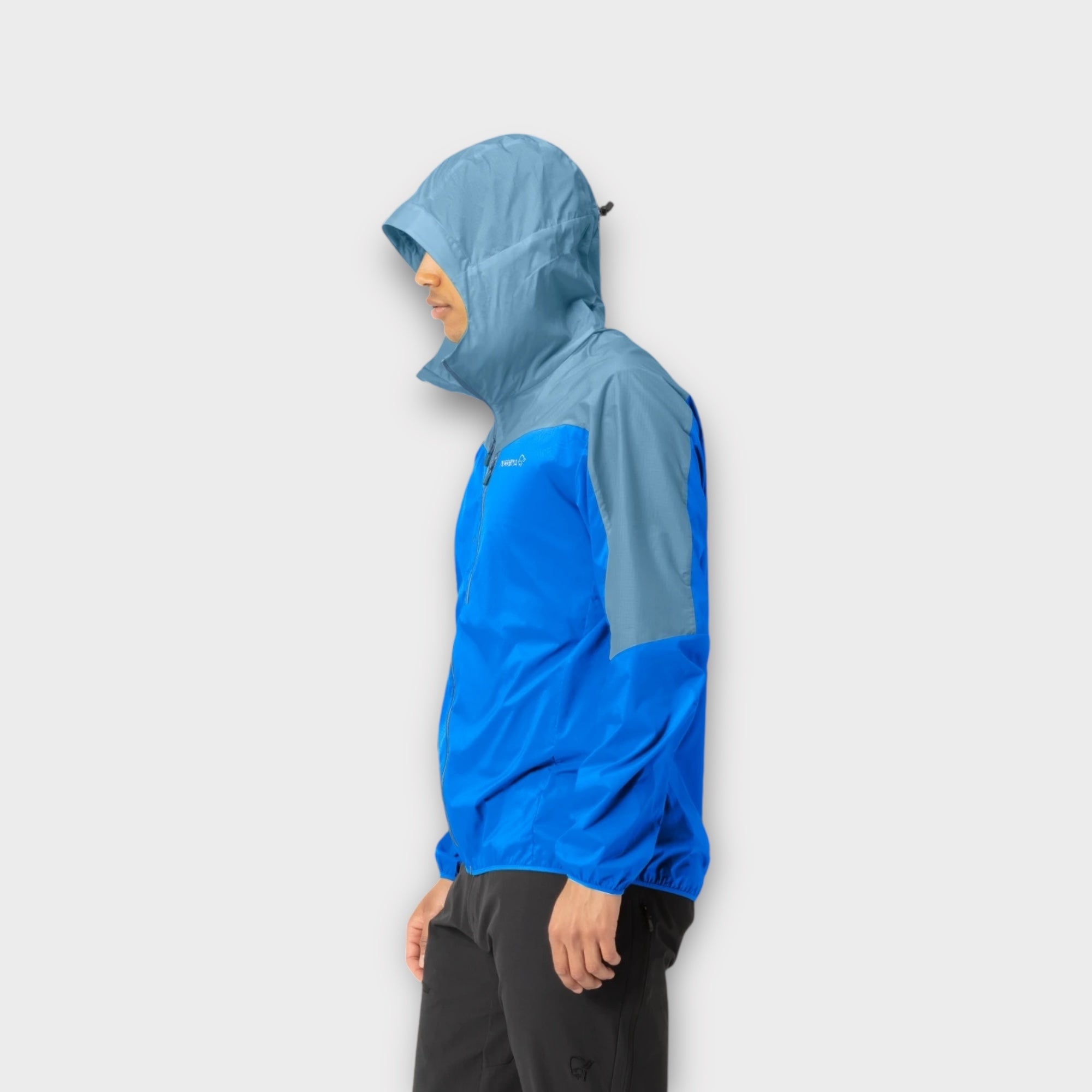 Norrøna Falketind Aero60 Hooded Windbreaker I Blue/Grey