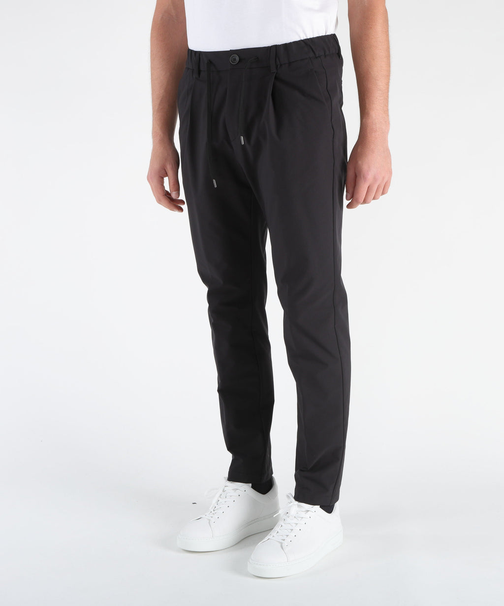 HERNO Pantalone tecnico con coulisse e pinces