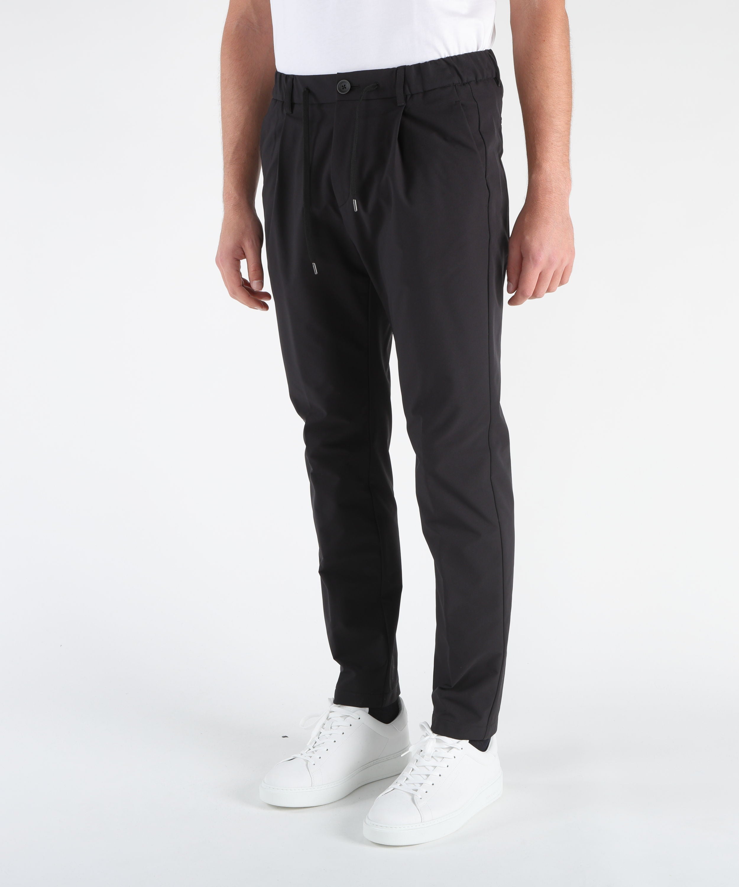 HERNO Pantalone tecnico con coulisse e pinces