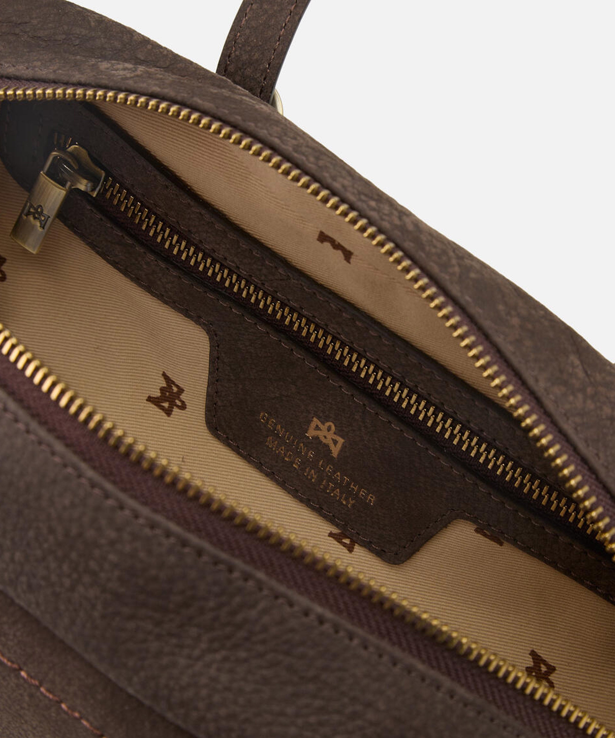CUOIERIA FIORENTINA  Duffle Eva Soft â Eleganza e PraticitÃ  in Pelle Nabuk