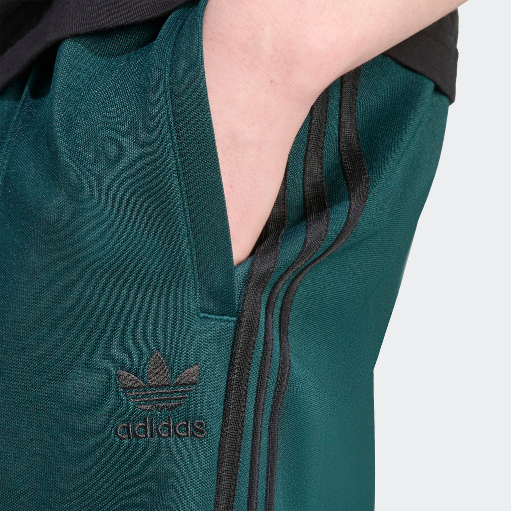 Adidas Firebird Baggy Track Pants I Aurora Ivy/Black