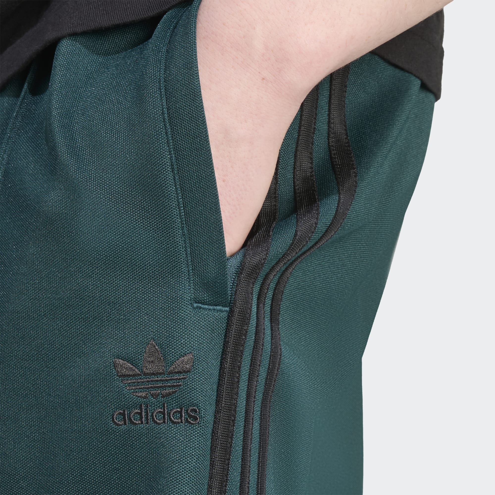 Adidas Firebird Baggy Track Pants I Aurora Ivy/Black
