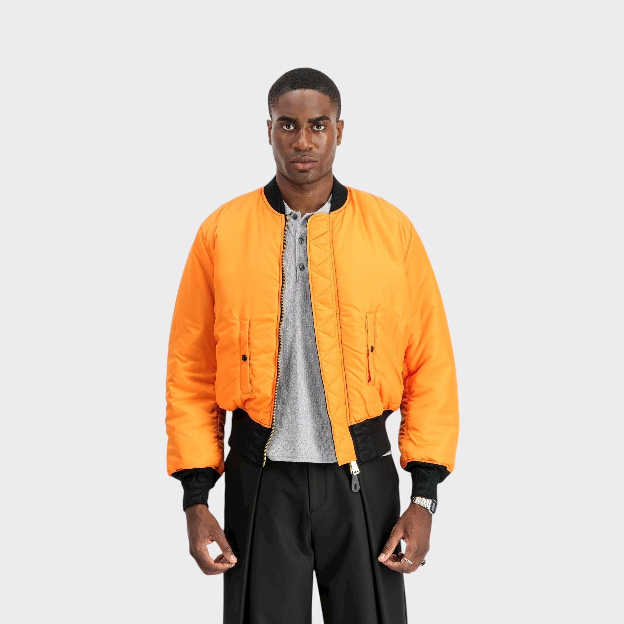 Alpha Industries MA-1 Heritage Bomberjakke I Sort