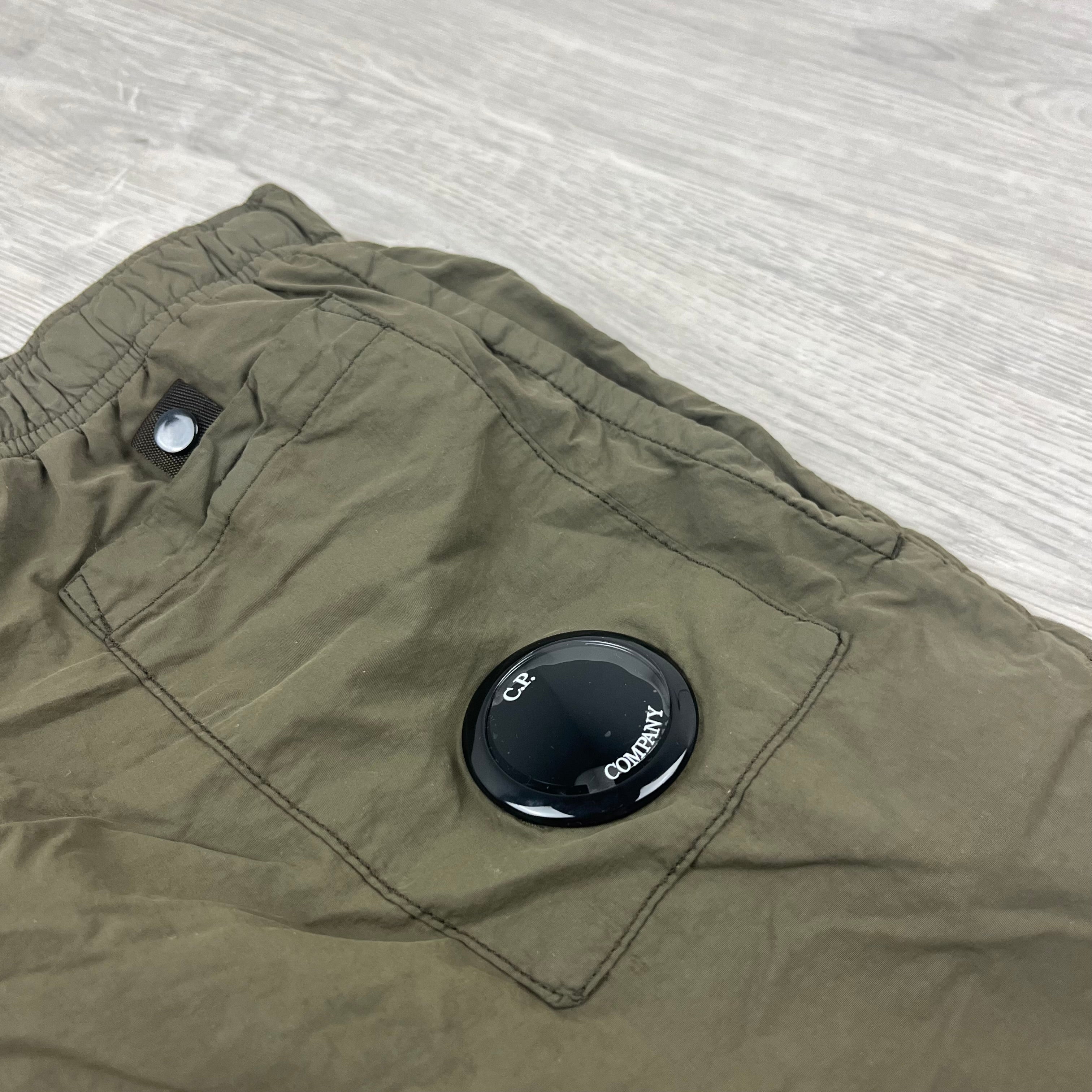 CP Company Lens Swim Shorts - Ivy Green -Usfansport