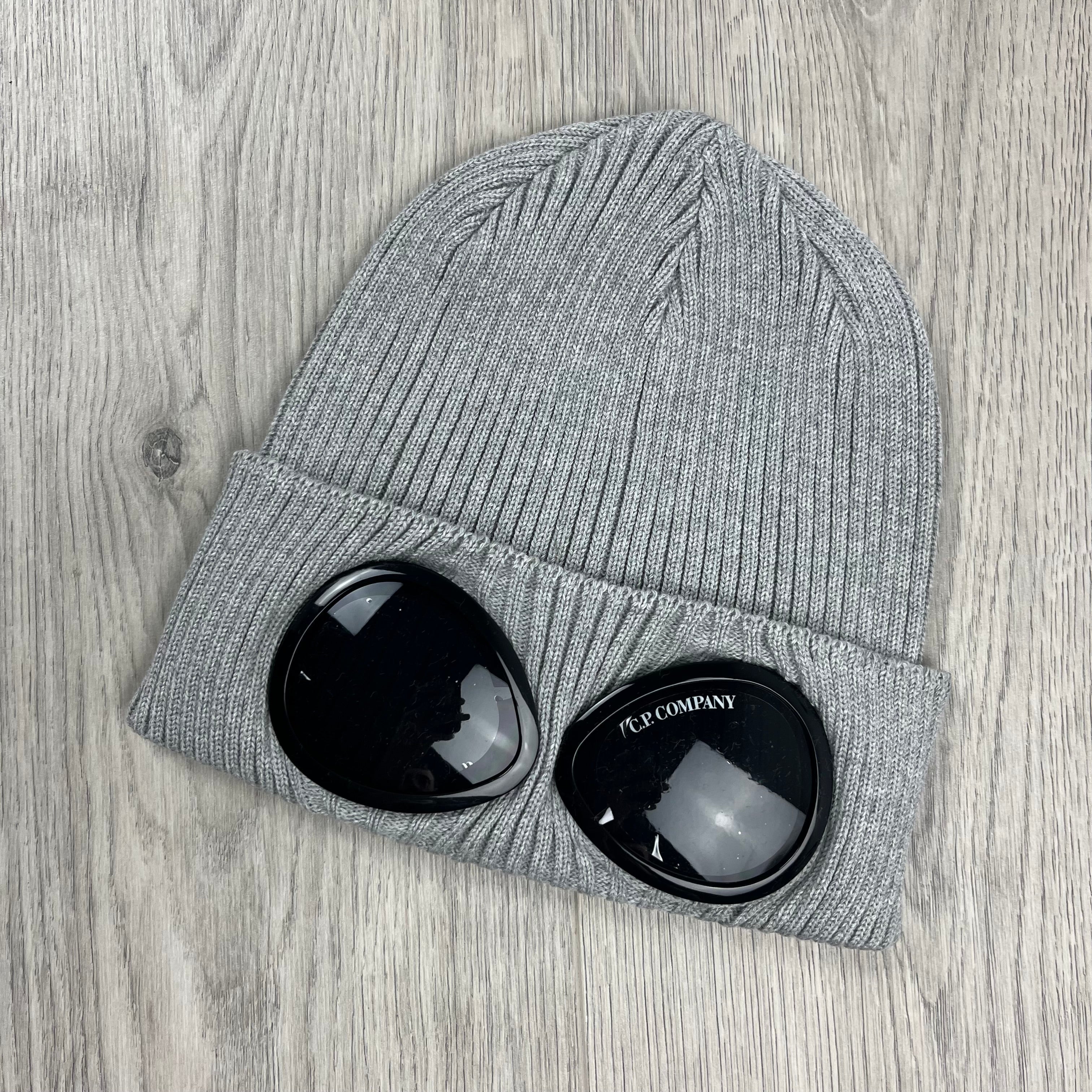 CP Company Goggle Beanie - Grey -Usfansport