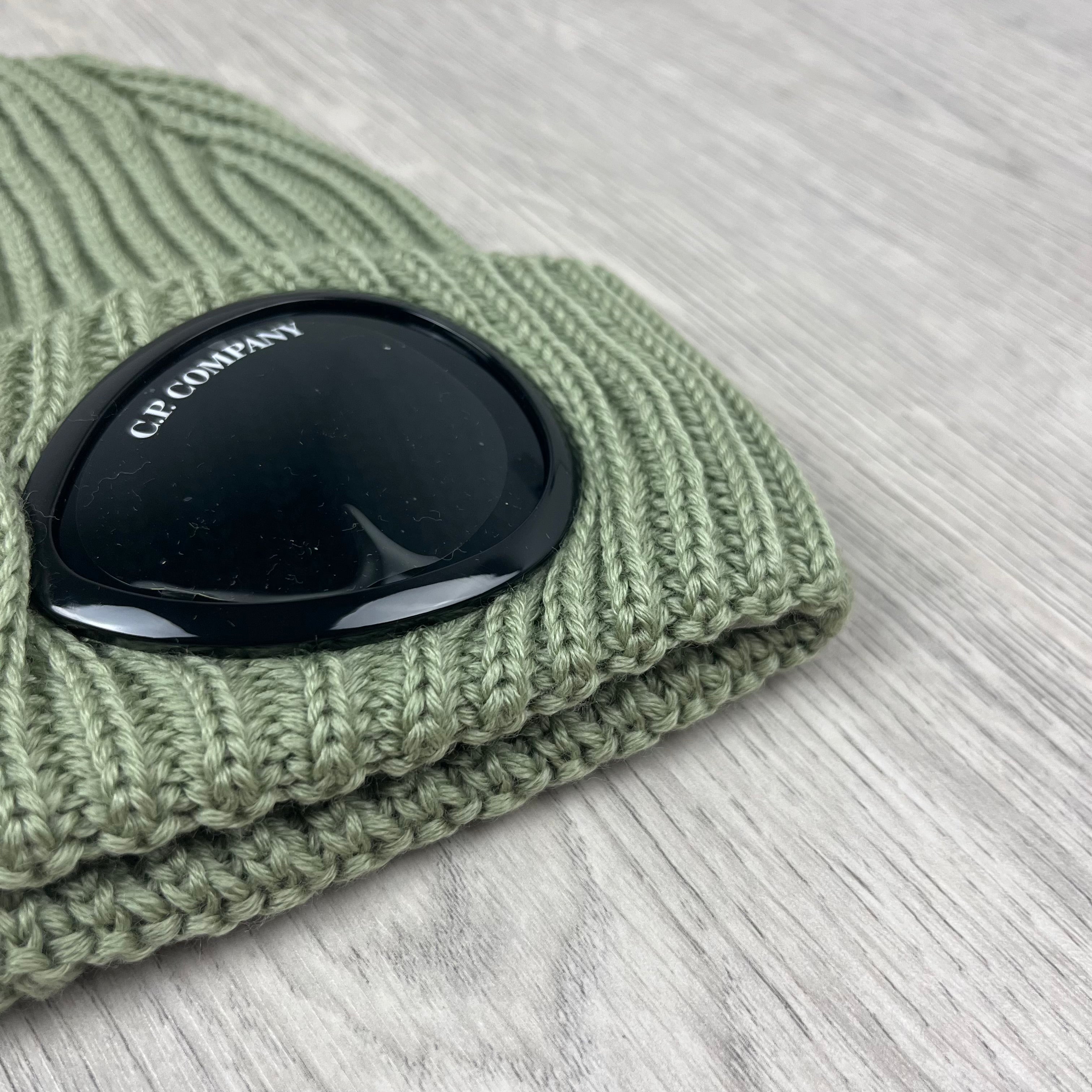 CP Company Goggle Beanie - Tea -Usfansport