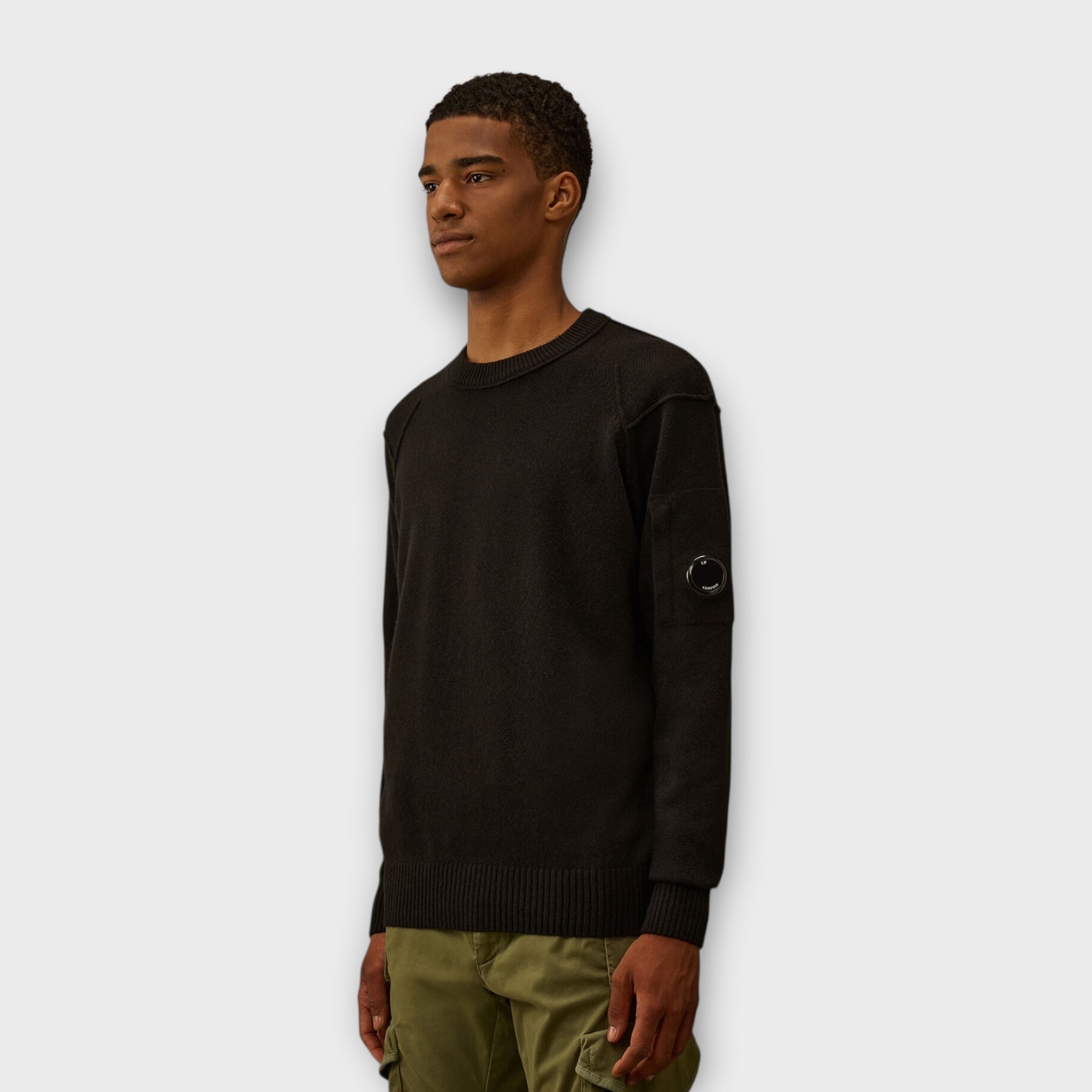 C.P. Company Lambswool GRS Lens Crewneck I Sort