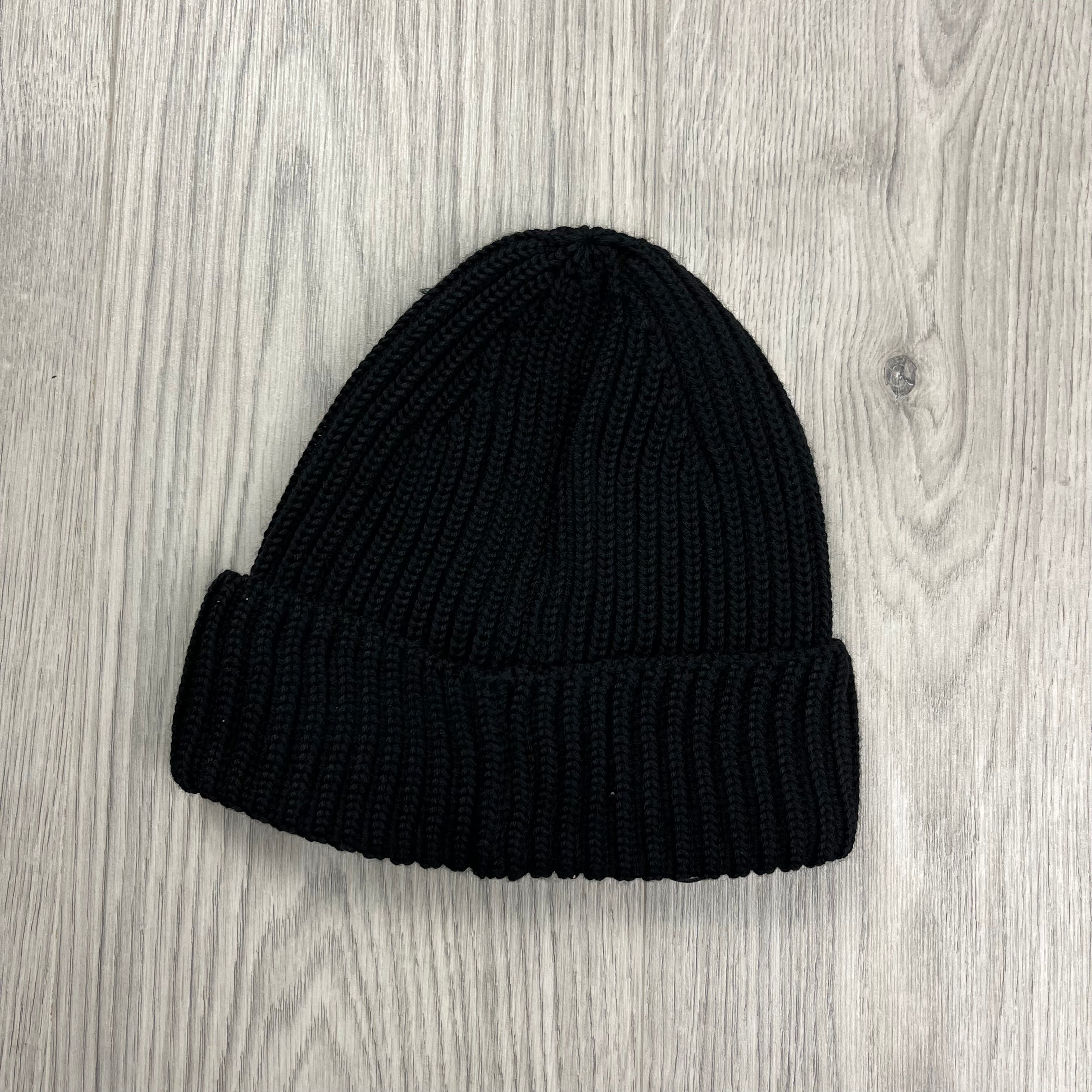 CP Company Lens Beanie - Black -Usfansport
