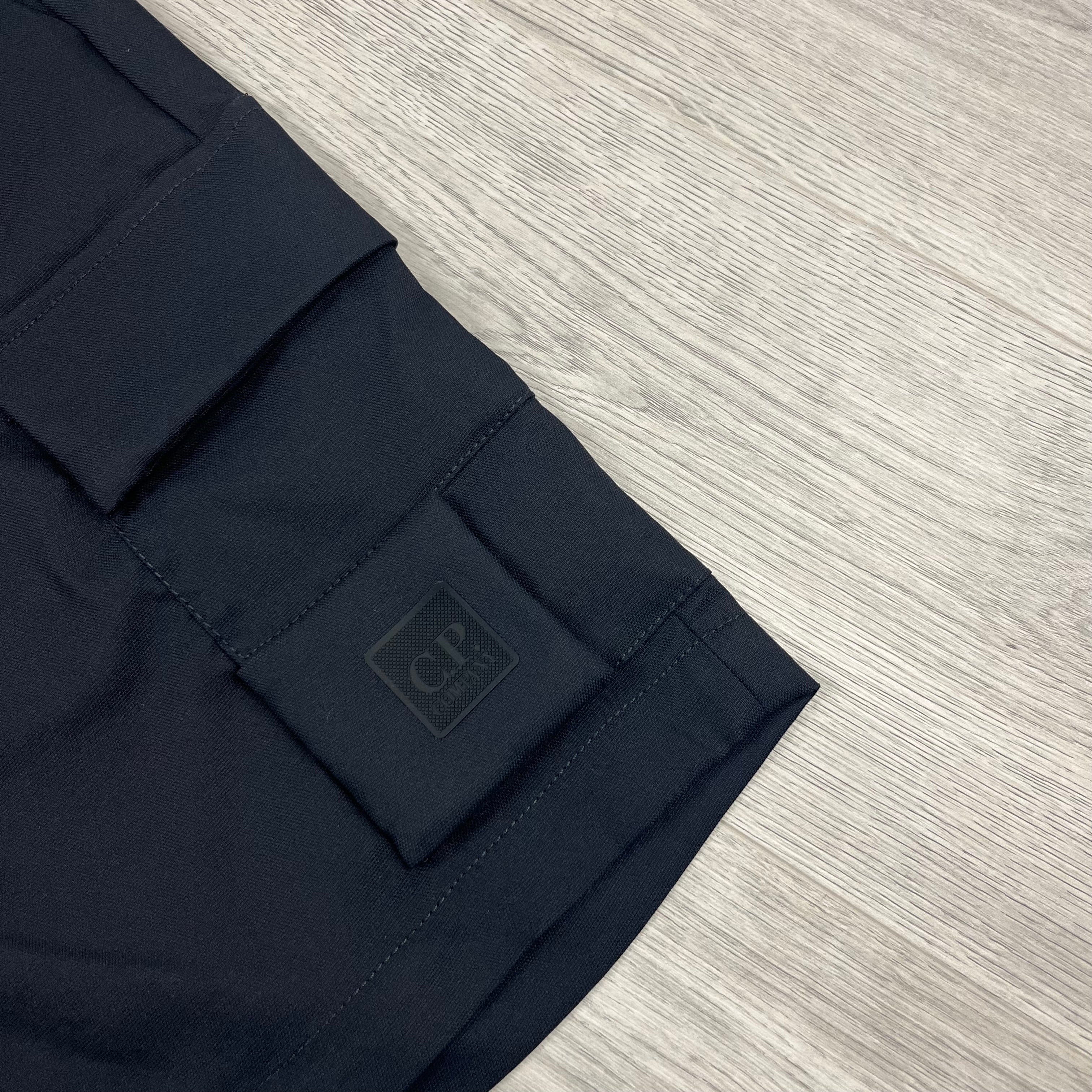 CP Company Metropolis Cargo Shorts - Black -Usfansport
