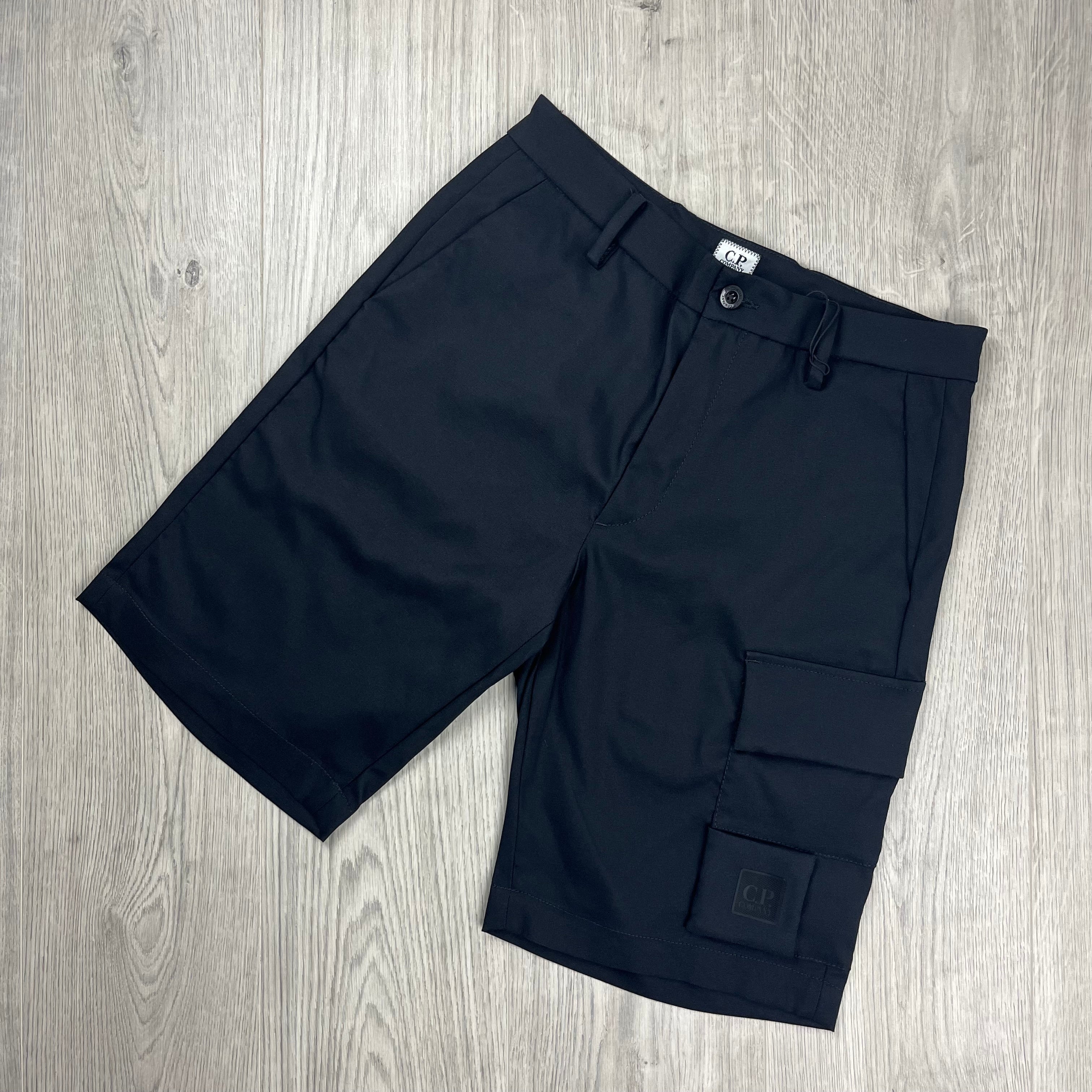 CP Company Metropolis Cargo Shorts - Black -Usfansport