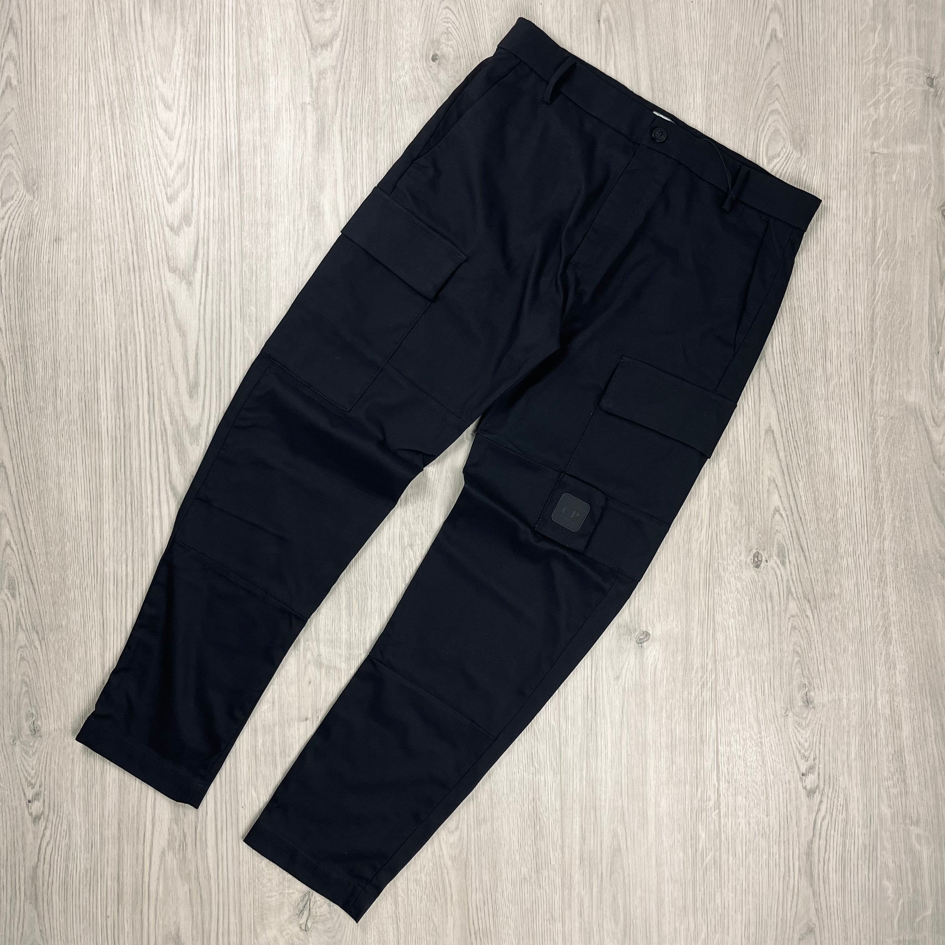 CP Company Metropolis Cargo Trousers - Black -Usfansport