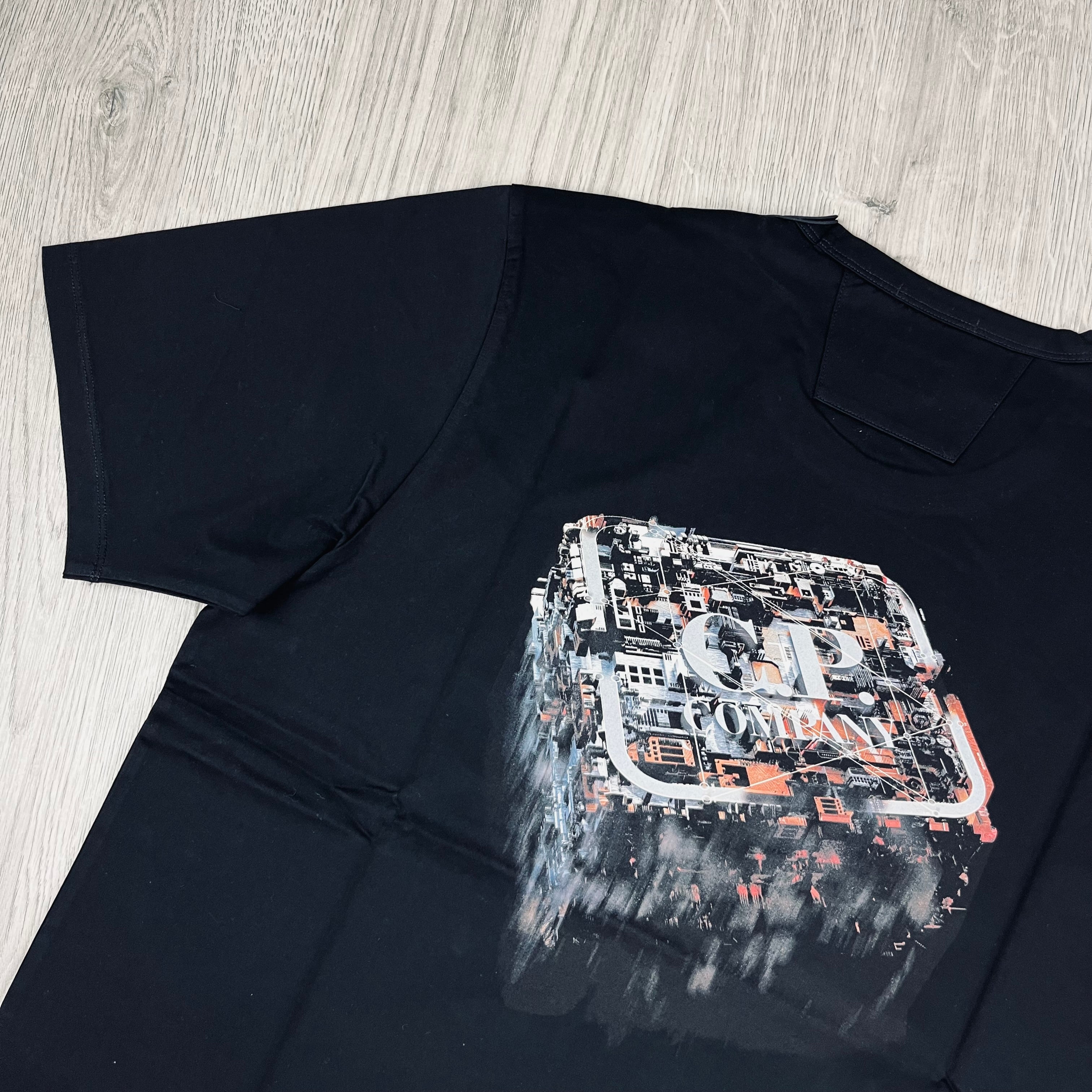 CP Company Metropolis T-Shirt - Black -Usfansport