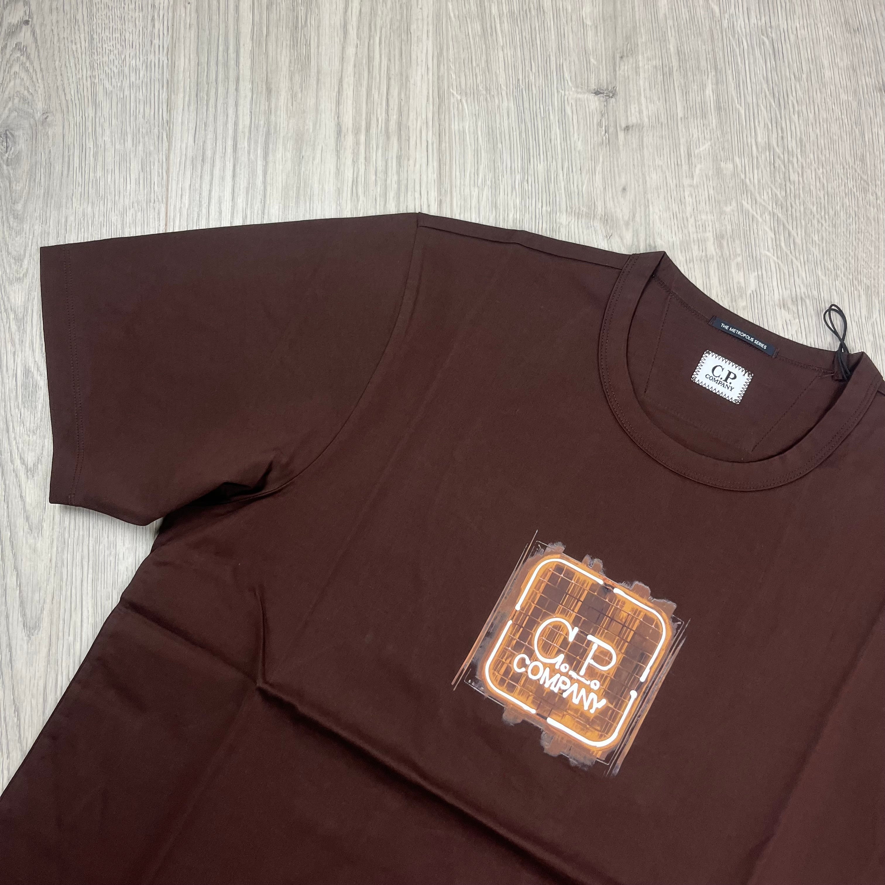 CP Company Metropolis T-Shirt - Rum Raisin -Usfansport