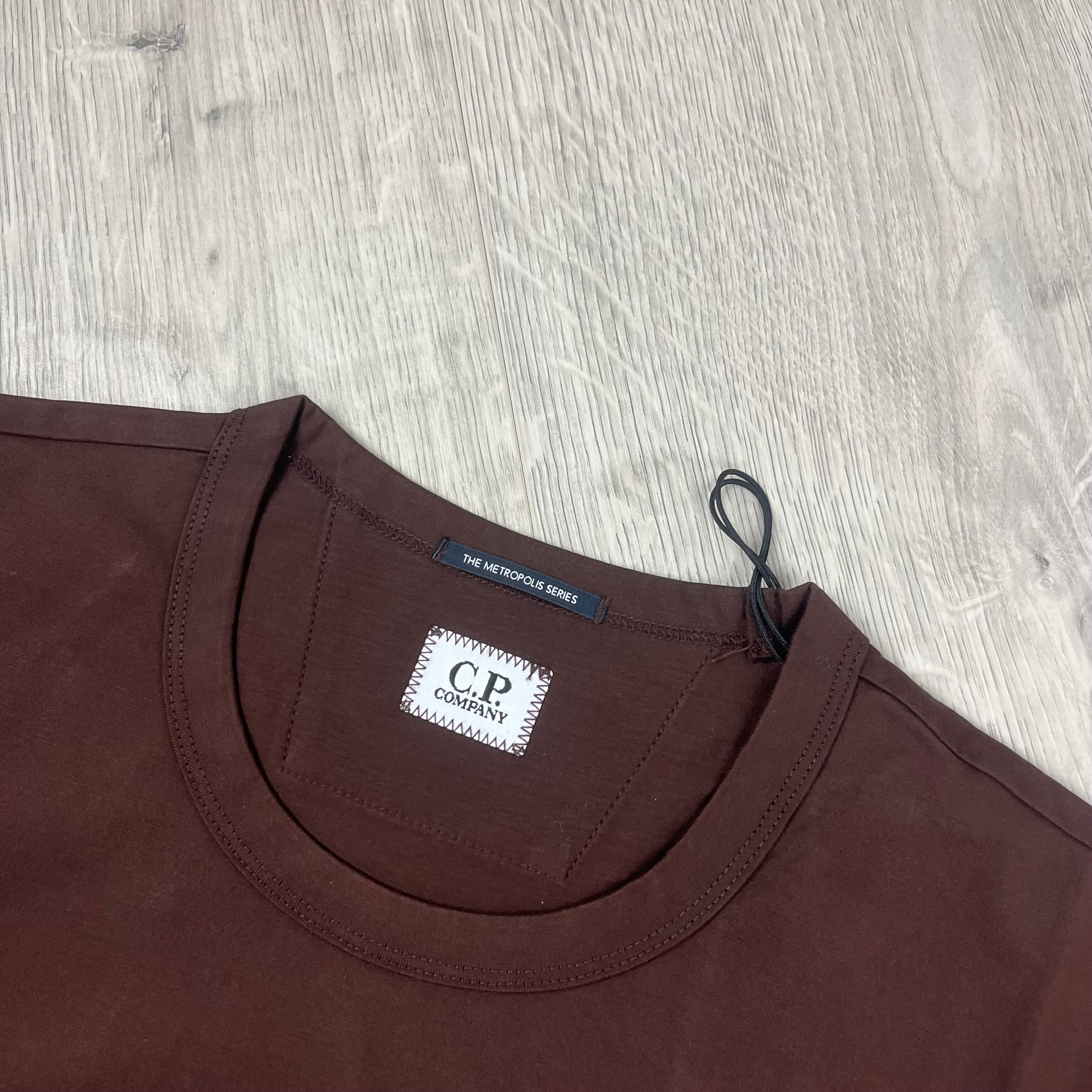 CP Company Metropolis T-Shirt - Rum Raisin -Usfansport