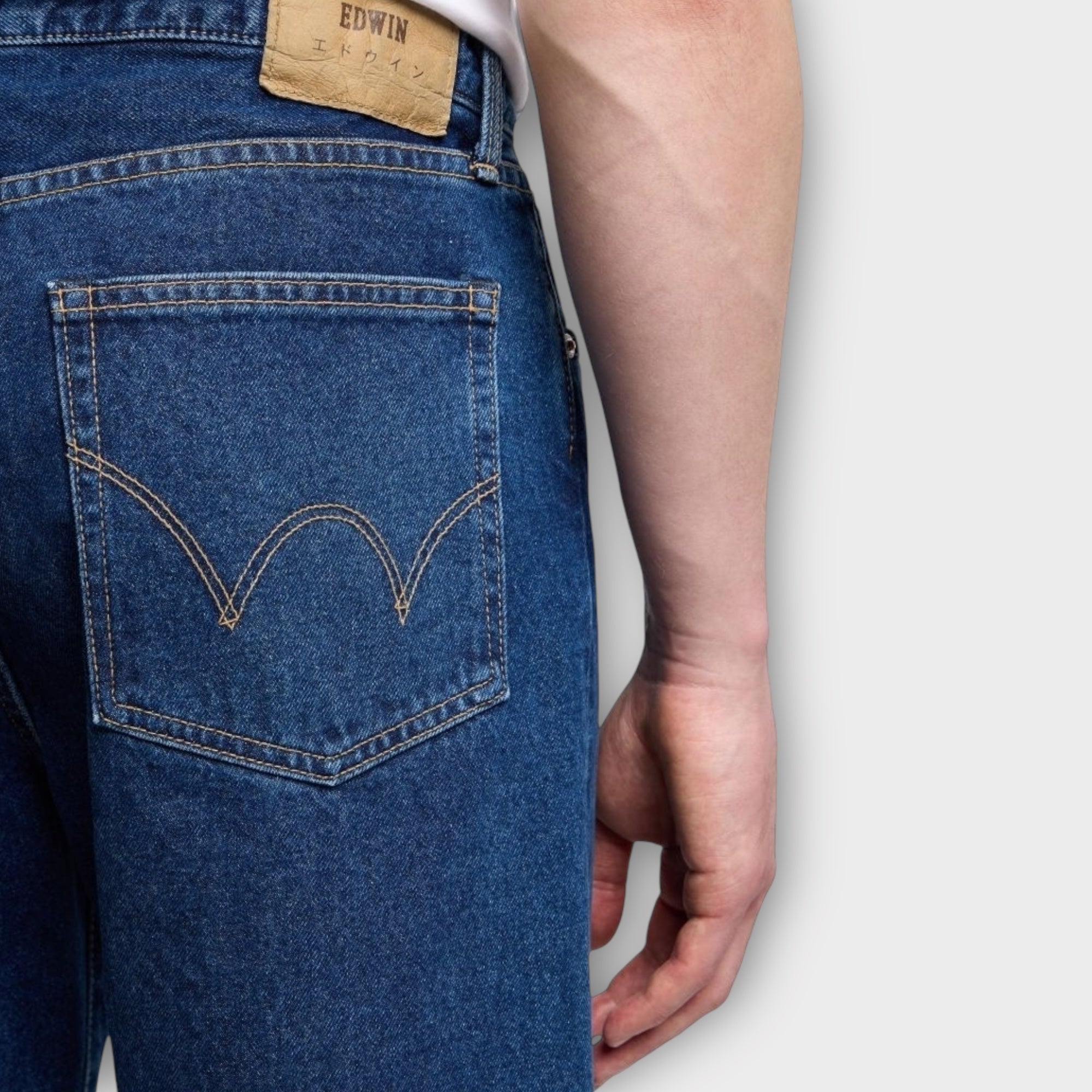 Edwin Loose Fit Jeans I Mid Used