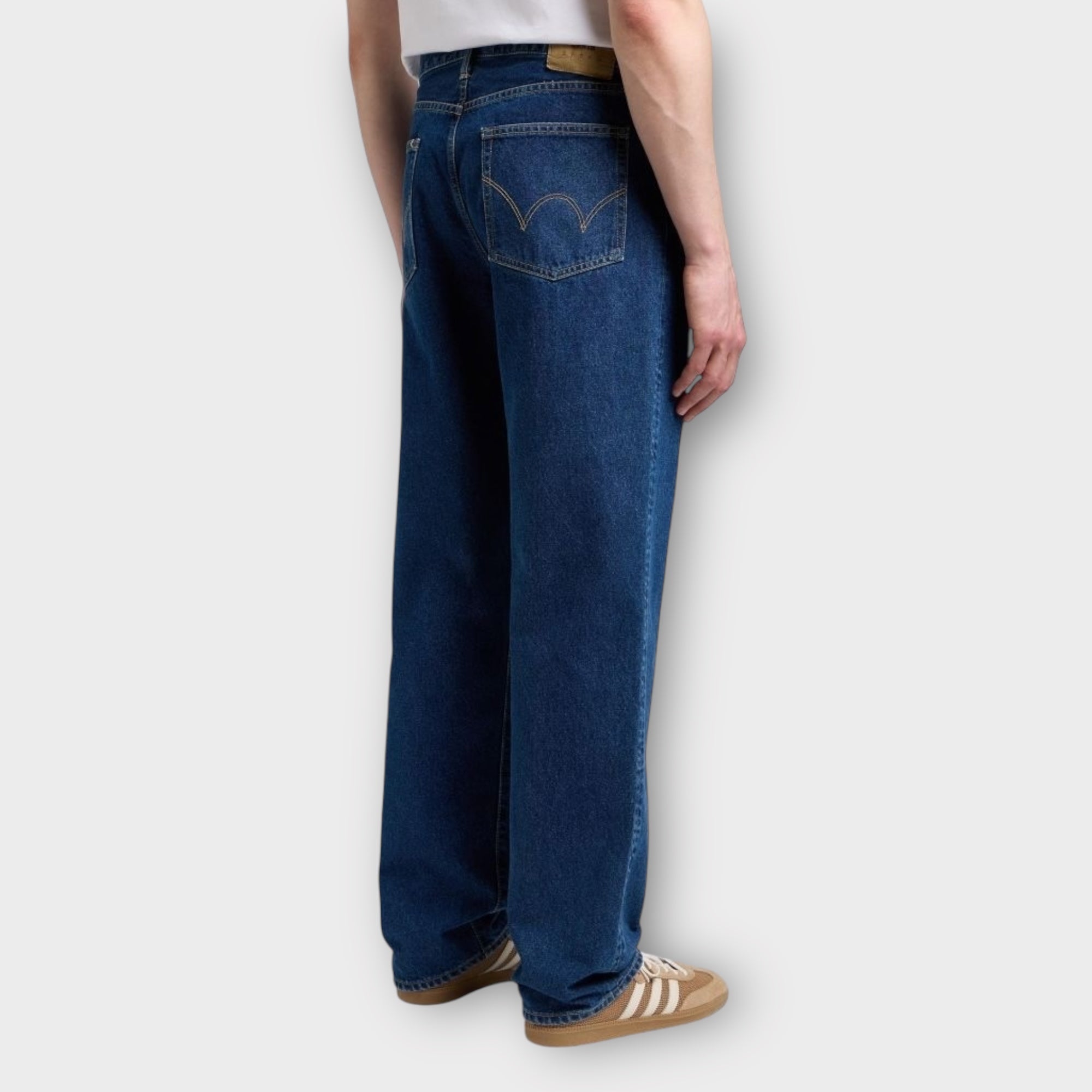 Edwin Loose Fit Jeans I Mid Used