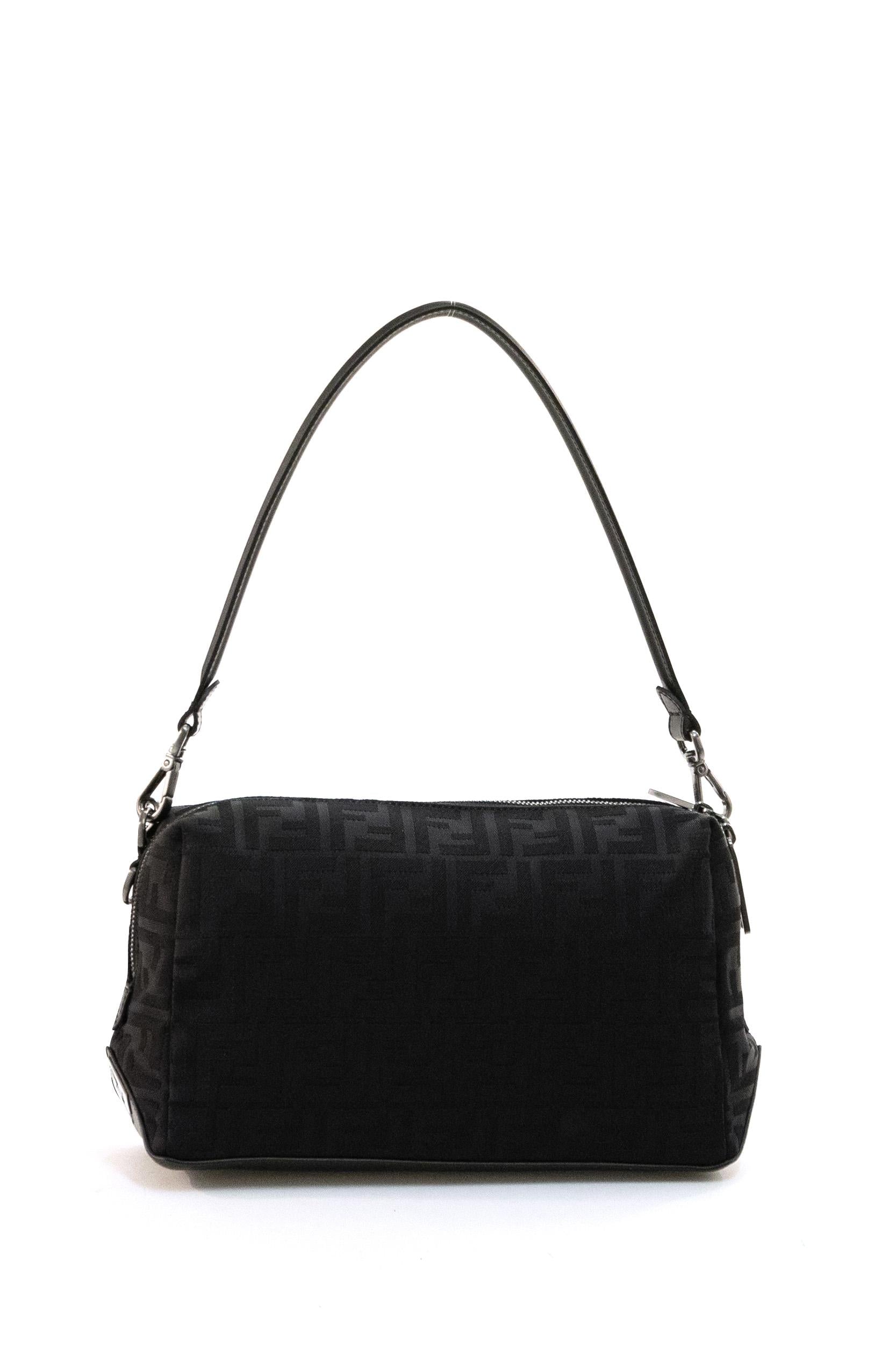 Borsa Fendi Lui in nylon FF color nero