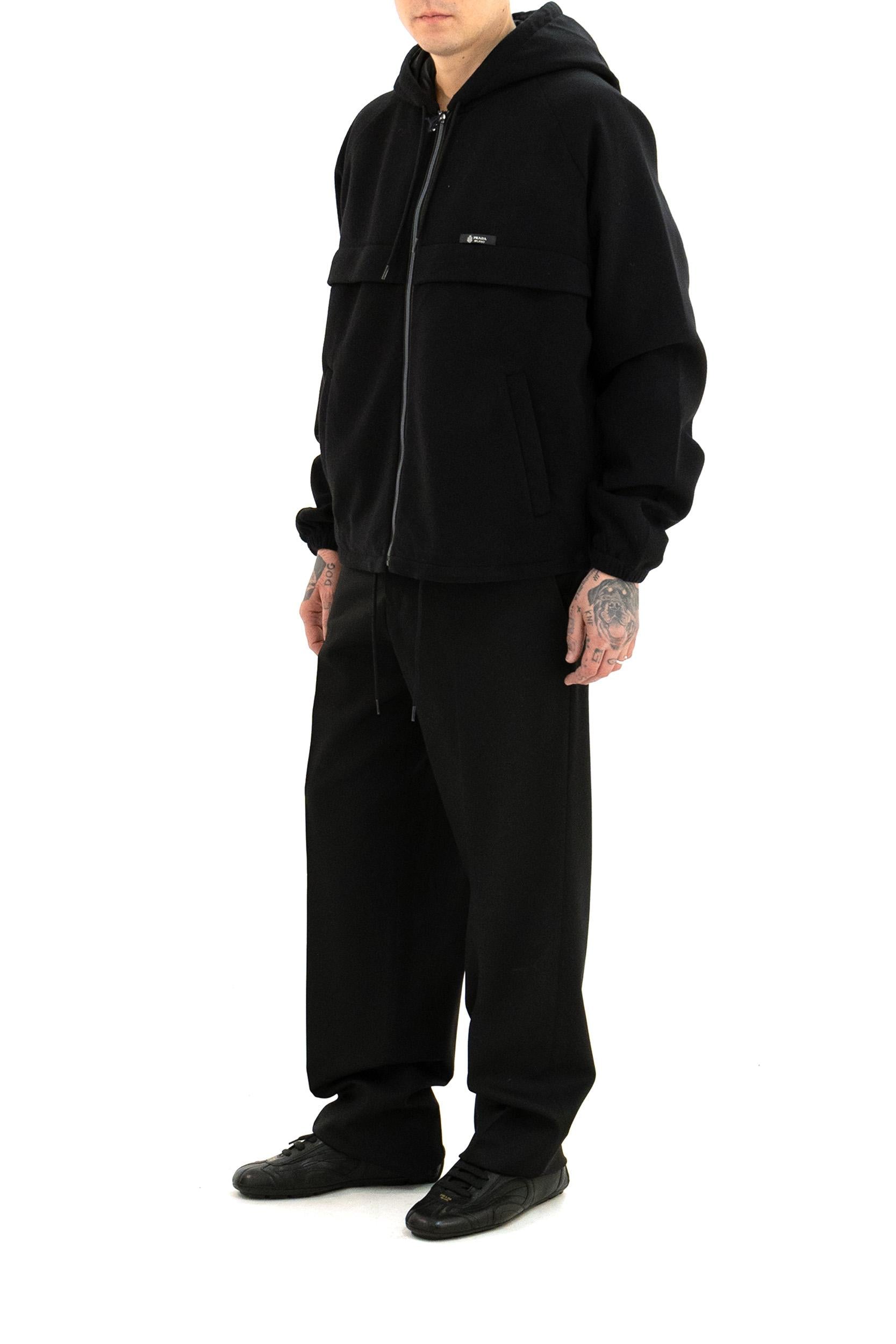 Blouson in pile e Re-Nylon di colore nero