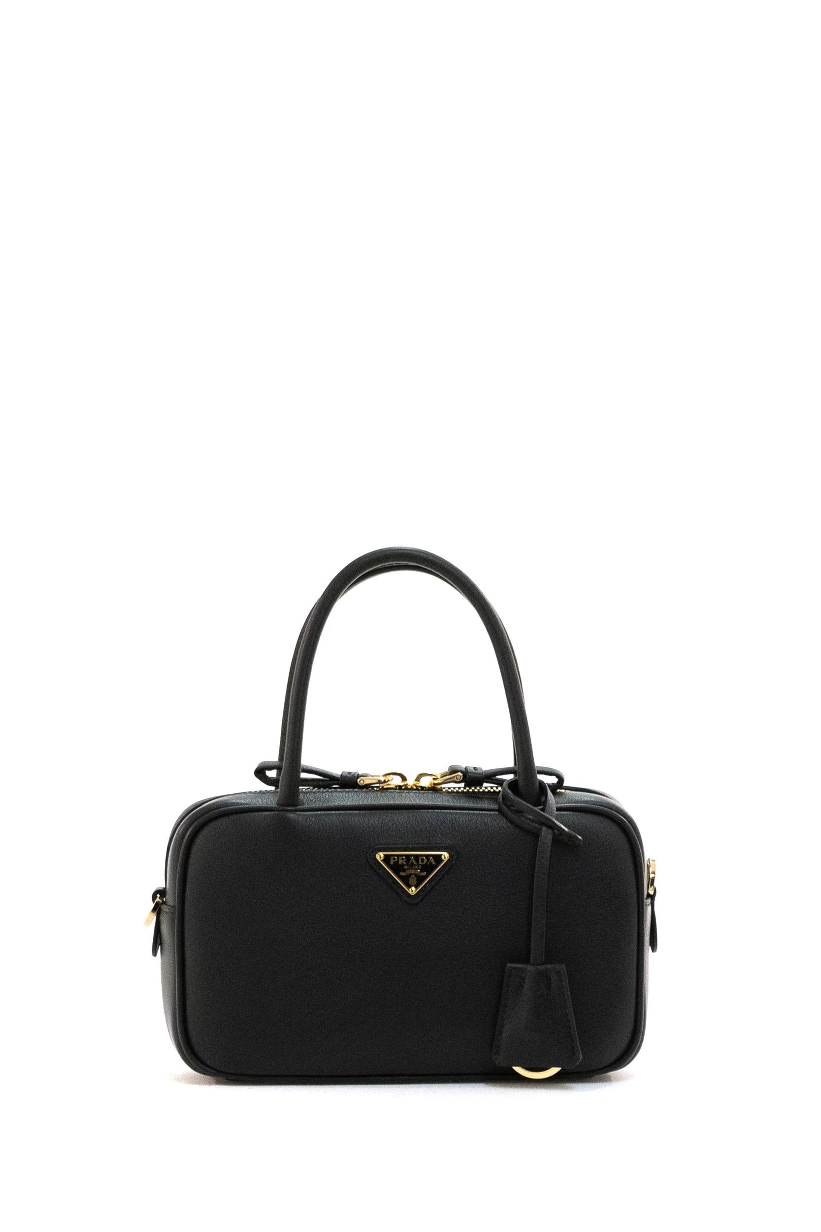 Borsa a mano in pelle di colore nero