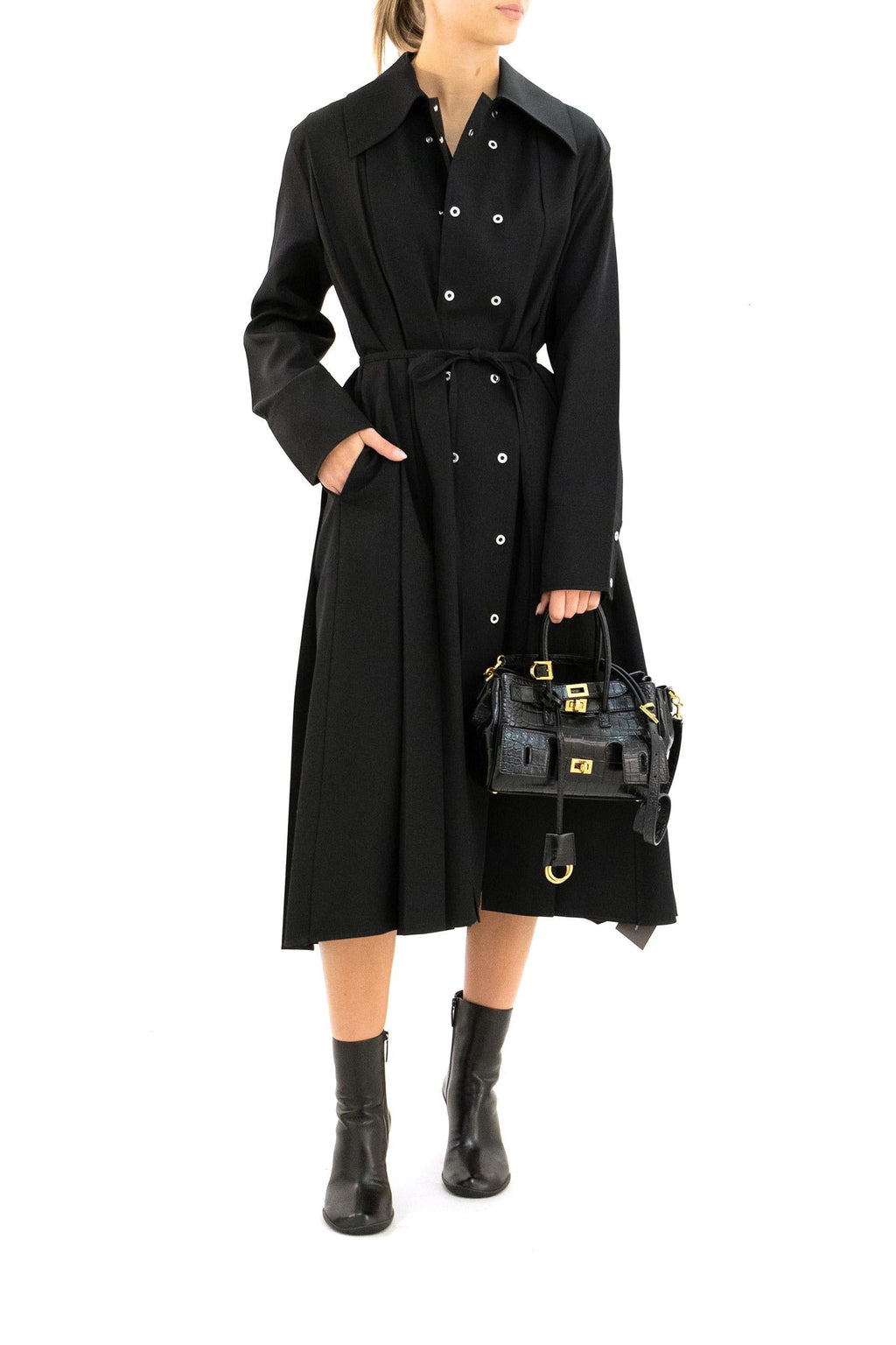Abito lungo in gabardine di lana di colore nero