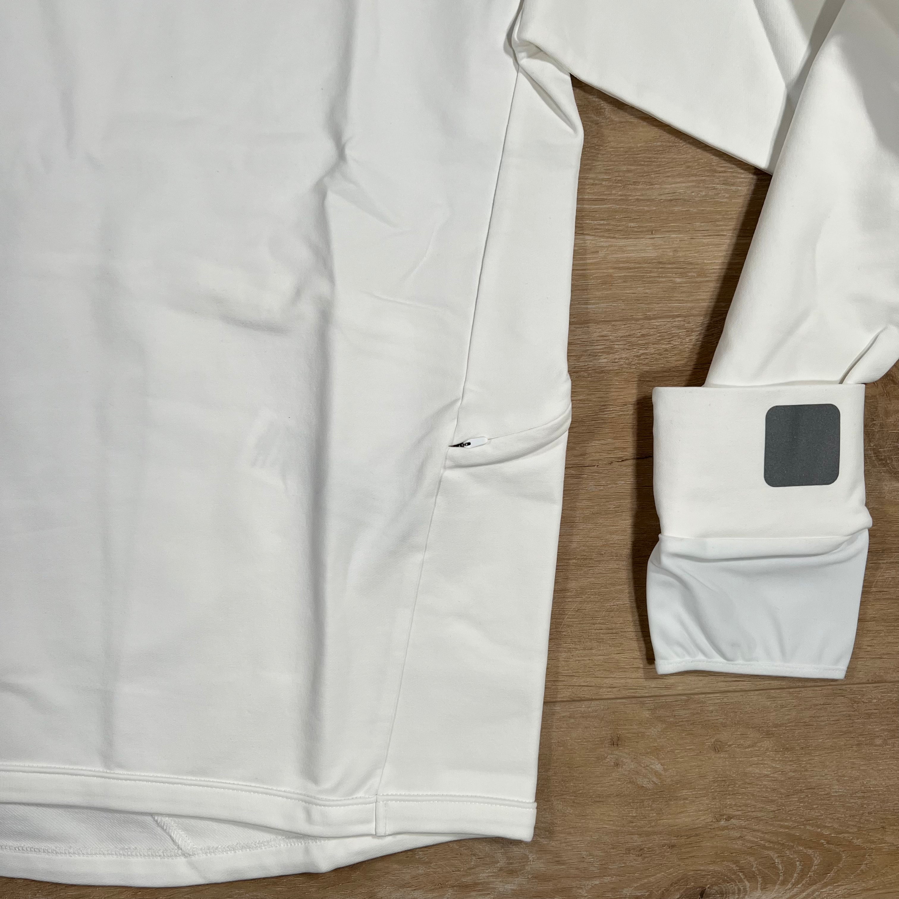 CP Company Metropolis Sweatshirt in White -Usfansport