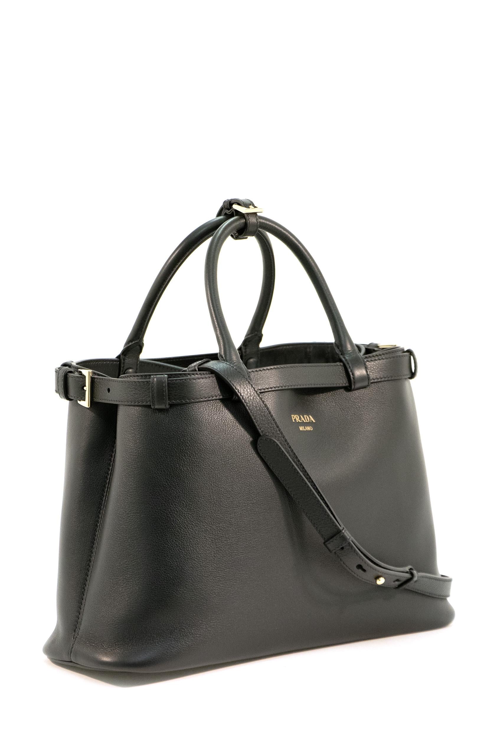 Borsa Buckle