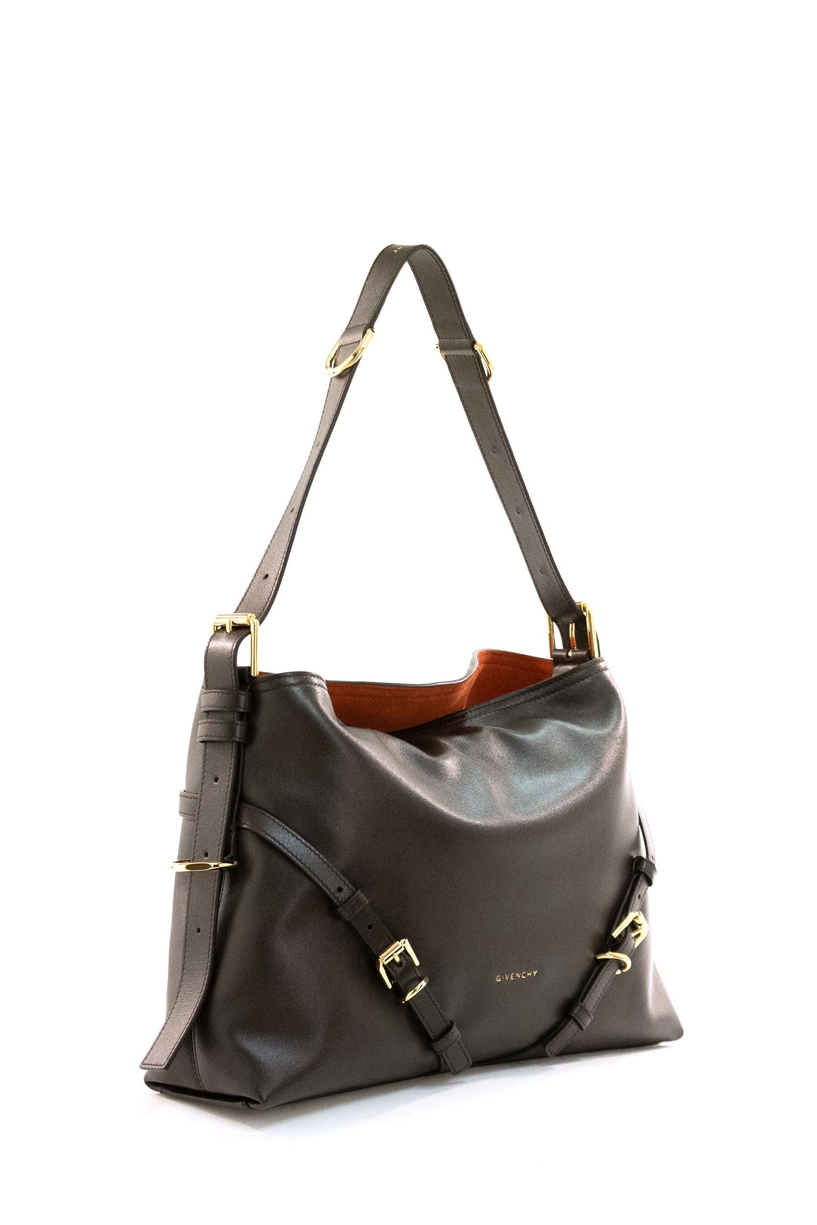 Borsa Voyou