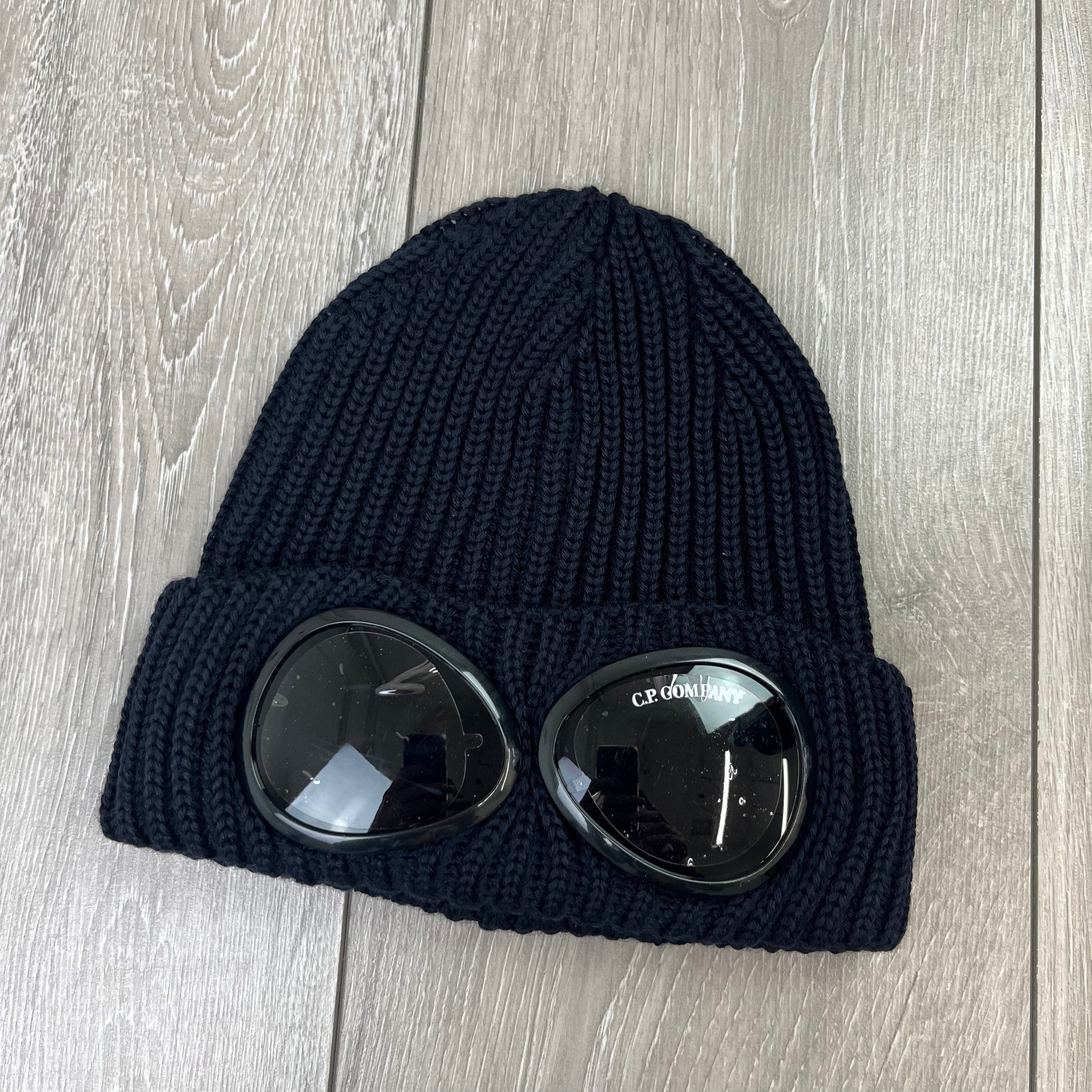 CP Company Goggle Beanie - Navy -Usfansport