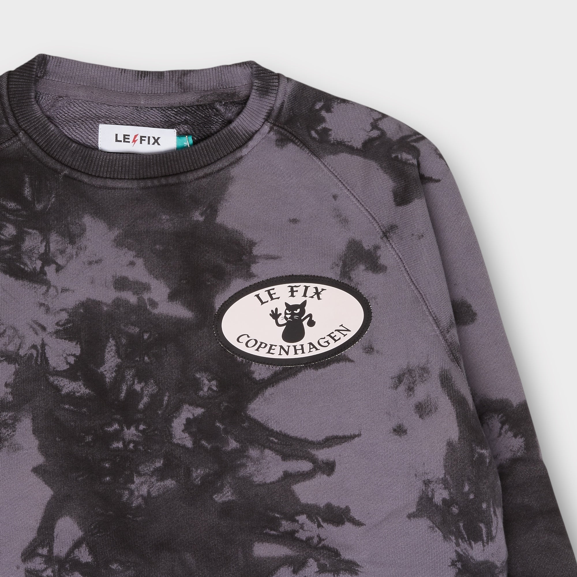 Le Fix Copenhagen Peace Dye Crew I Multi