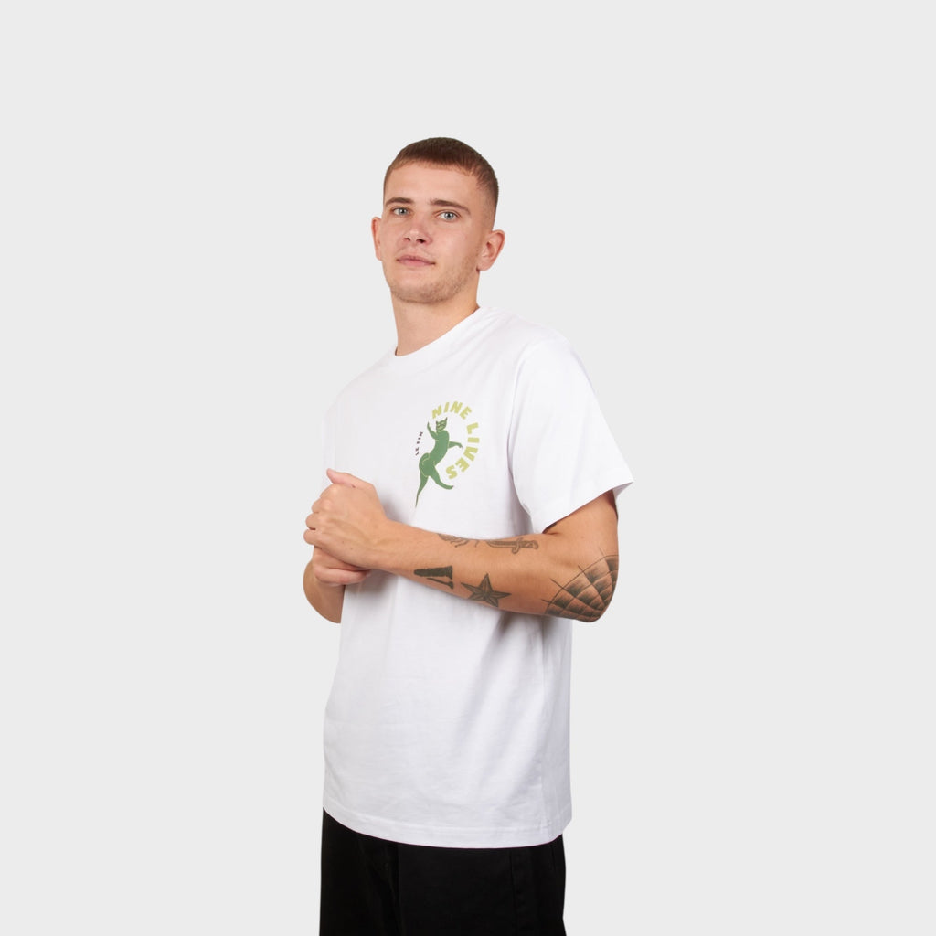 Le Fix Nine Lives T-Shirt I Hvid