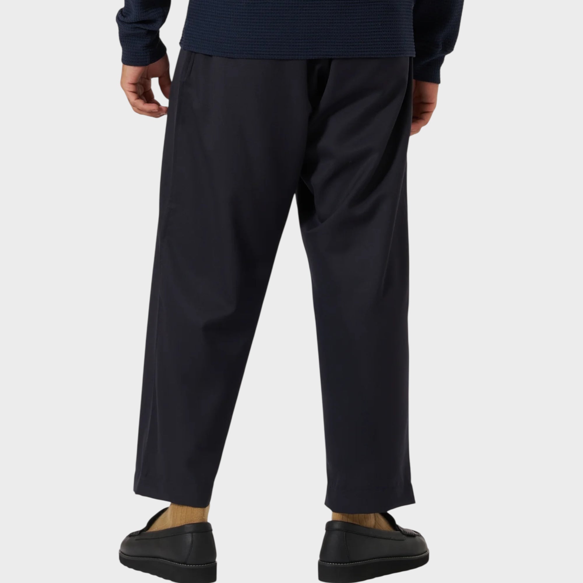 Universal Works Travel Suiting Oxford Pant I Navy